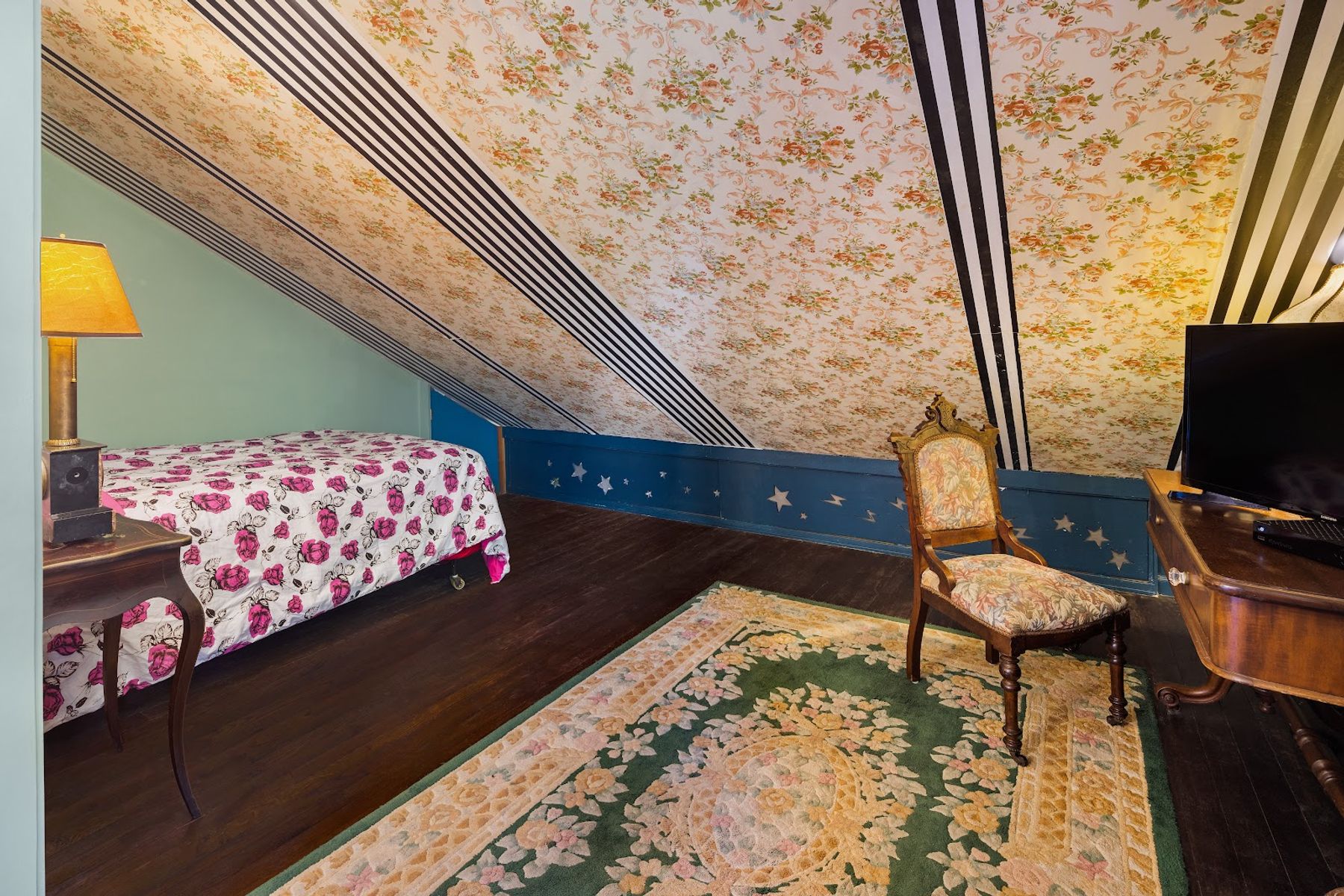 Photo 10 of Manoa Inn in Mānoa, Makiki & Nuʻuanu, Oahu