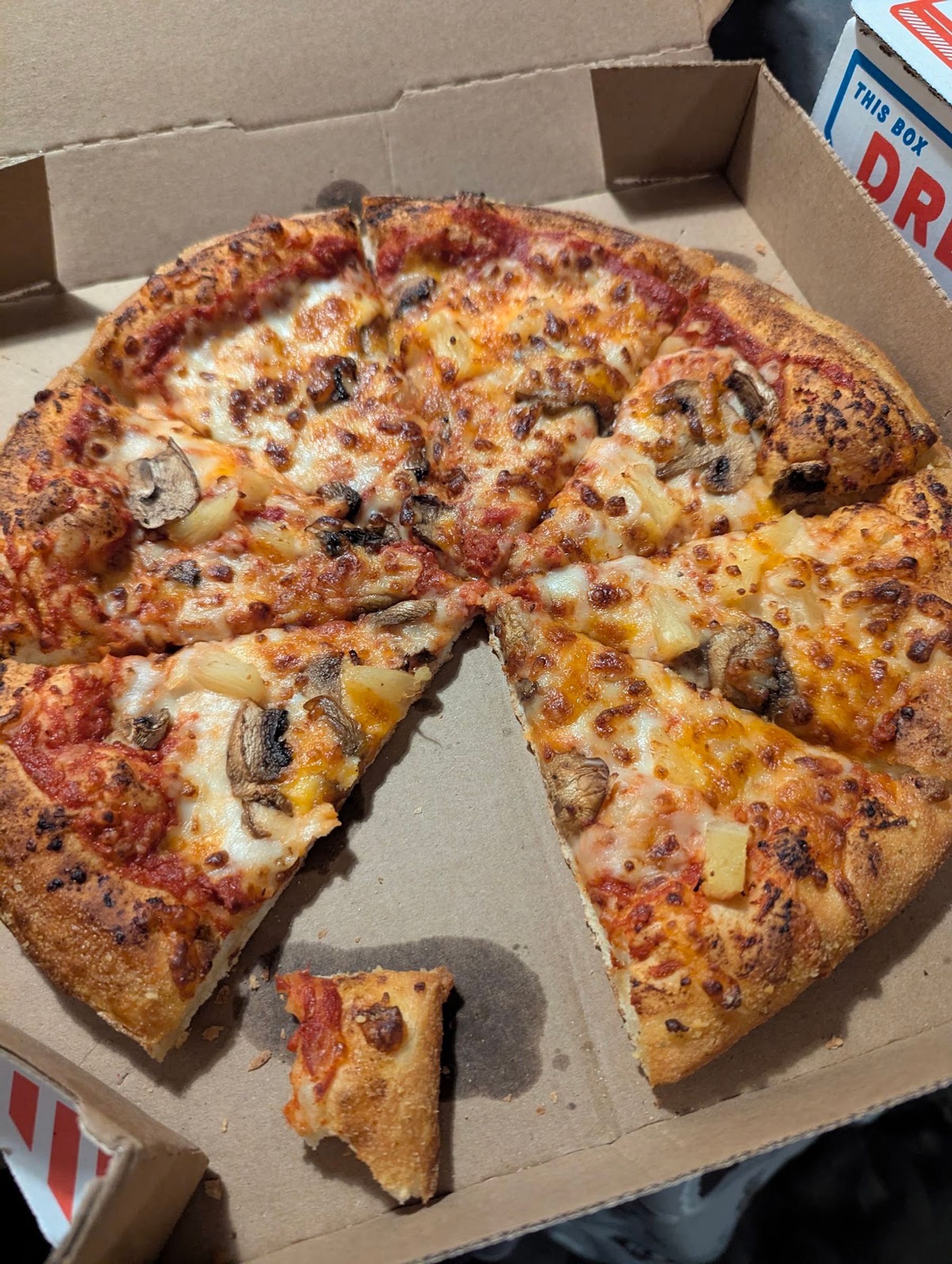 Photo 1 of Pizza Hut in Pāhoa, Big Island