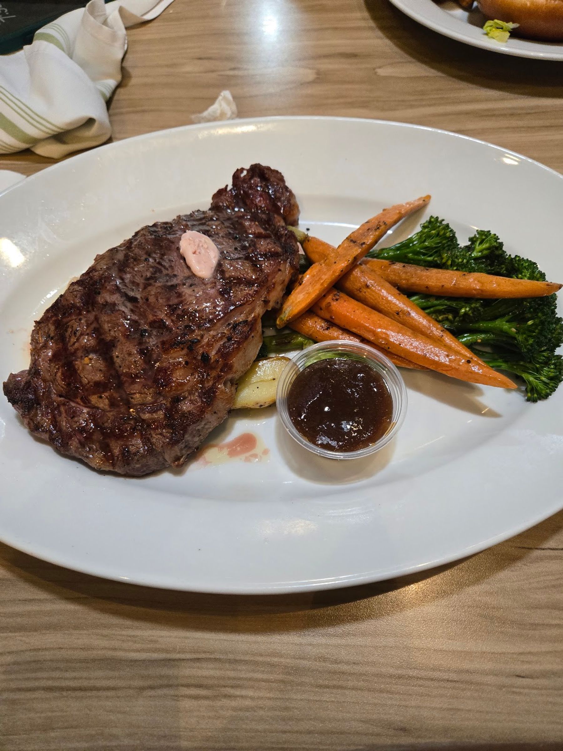 Photo 4 of Sprigs Grille Restaurant in Kapolei & Makakilo, Oahu
