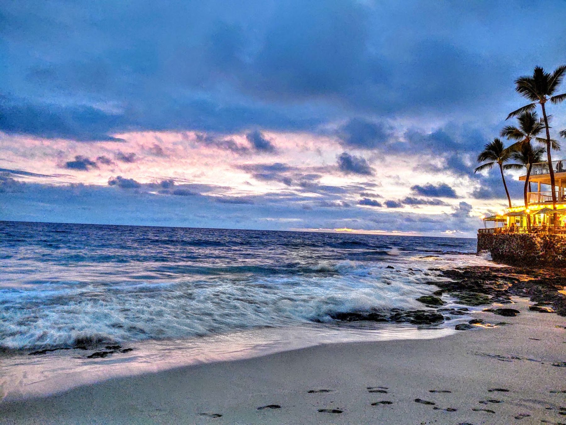 Photo 7 of La'aloa Beach Park (aka Magic Sands) in Kailua-Kona, Big Island