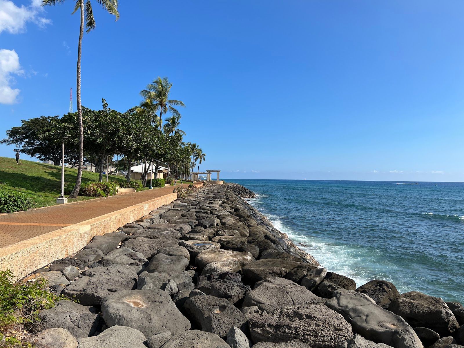 Photo 2 of Kakaʻako Waterfront Park in Downtown, Chinatown & Kakaʻako, Oahu