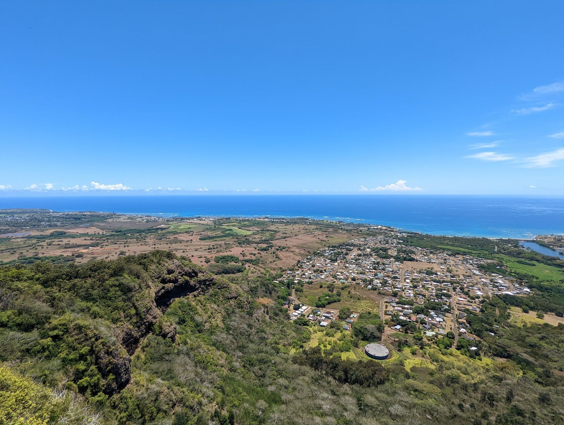 Sleeping Giant's Chin Lookout in Kapaʻa, Kaua‘i photo 2