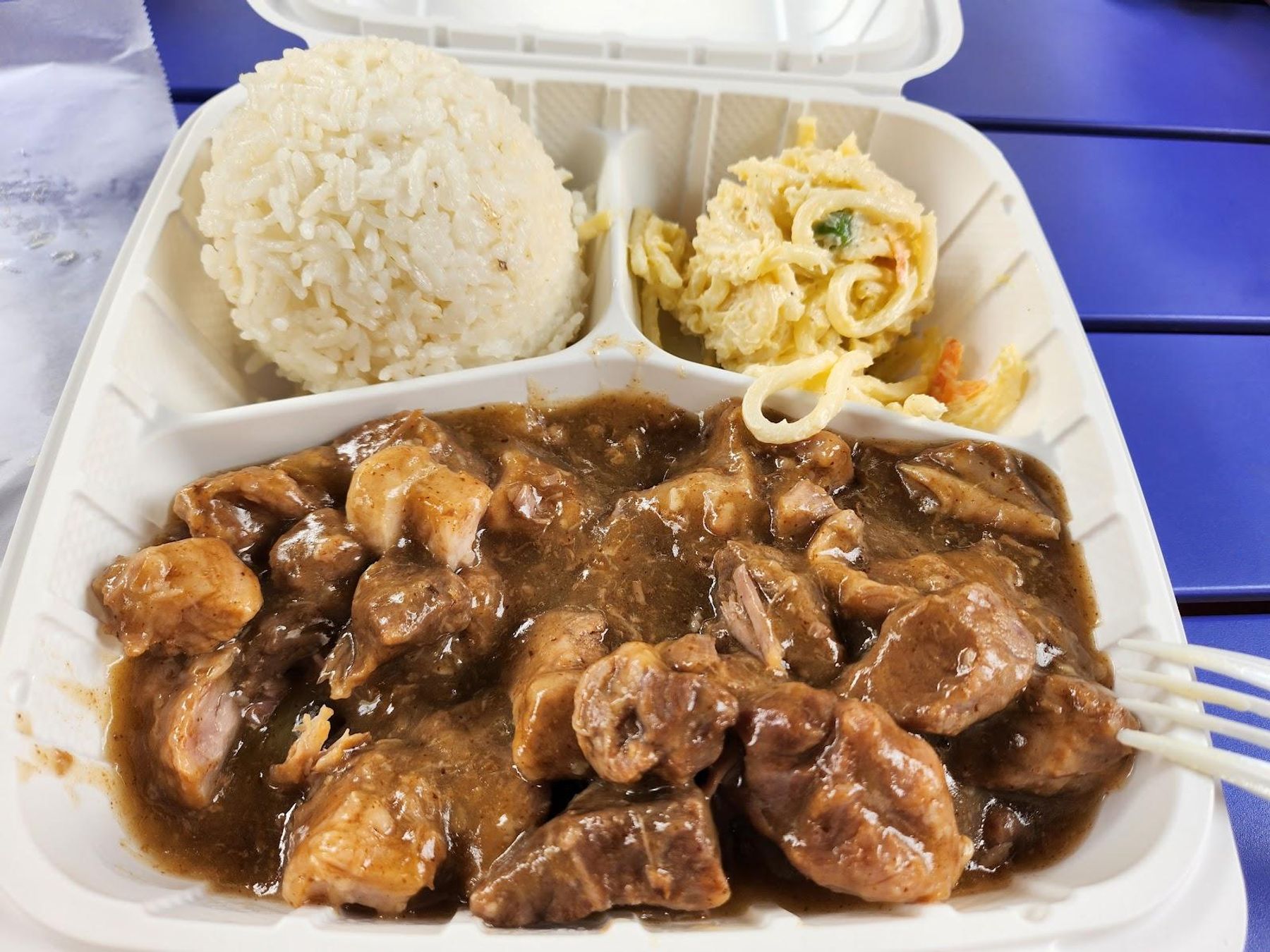 Oki's Box Lunches & Omiyage restaurant in Lihue, Kaua‘i photo 6