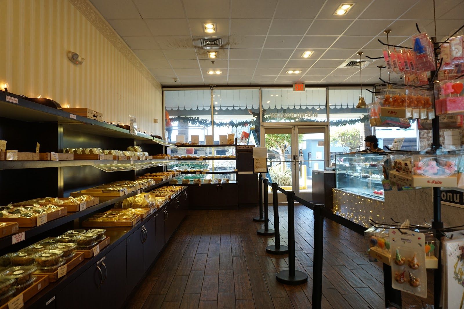 Photo 1 of Honu Bakery (Kamehameha Shopping Center) in Mānoa, Makiki & Nuʻuanu, Oahu