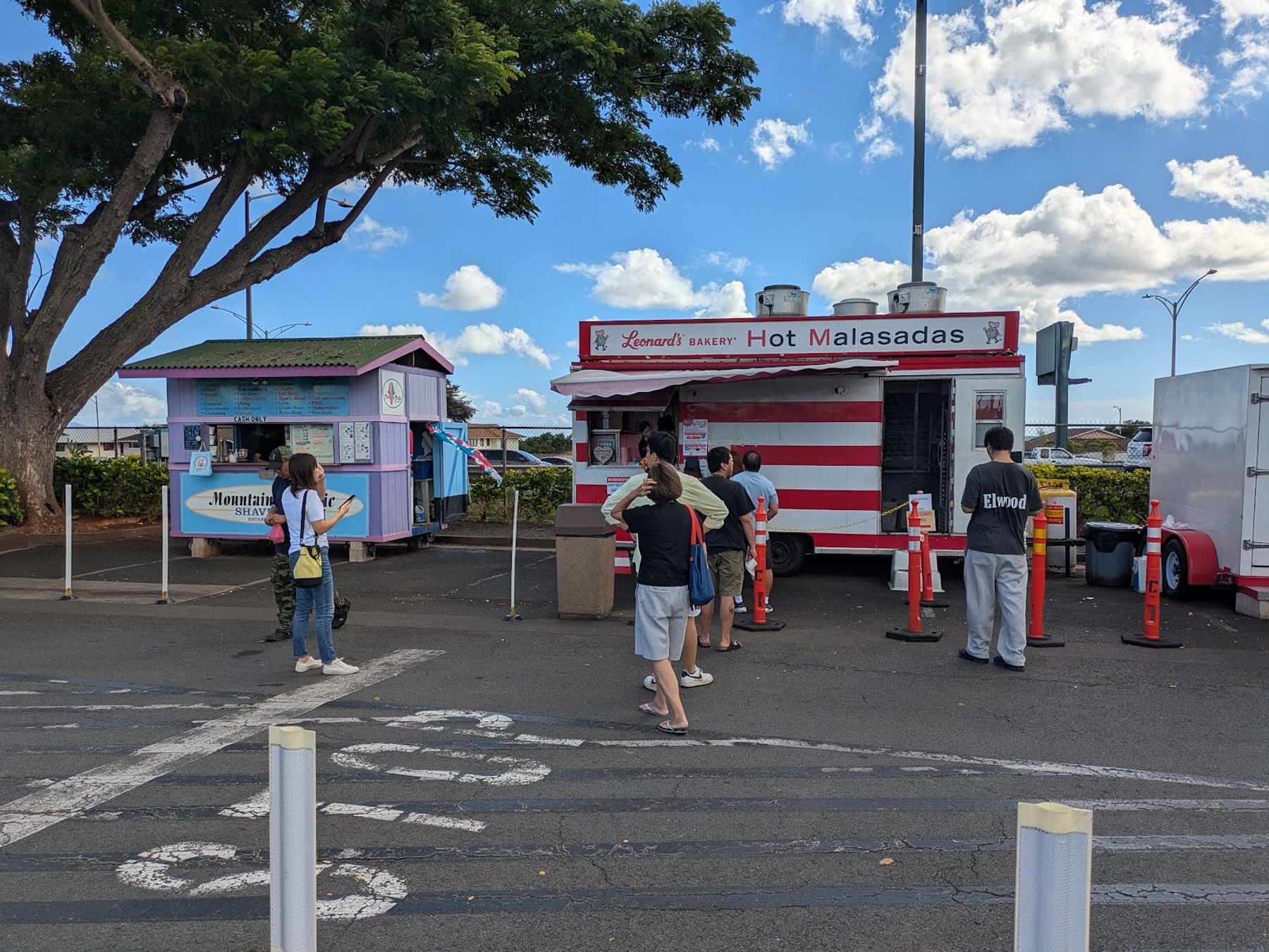 Photo 7 of Leonard's Malasadamobile Wagon in Waipahu & Kunia, Oahu