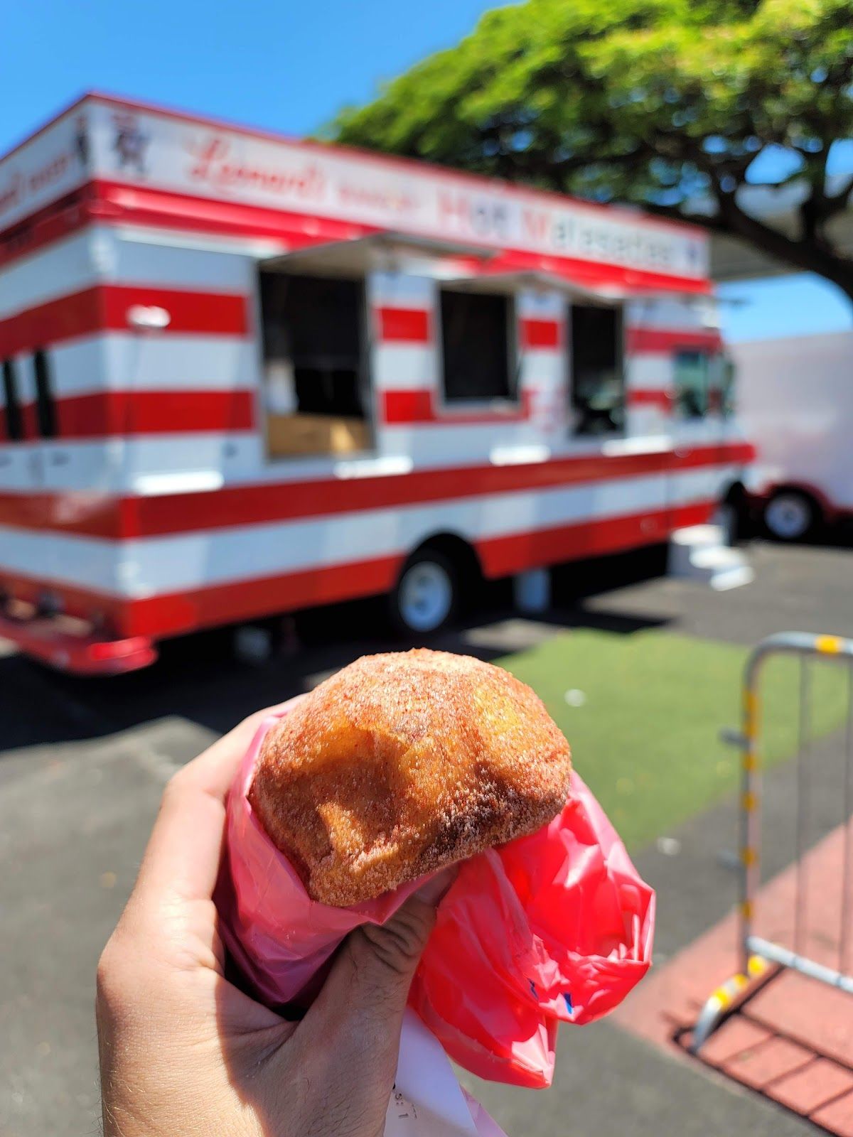 Photo 9 of Leonard's Pearlridge Malasada Mobile in Pearl Harbor & ʻAiea, Oahu
