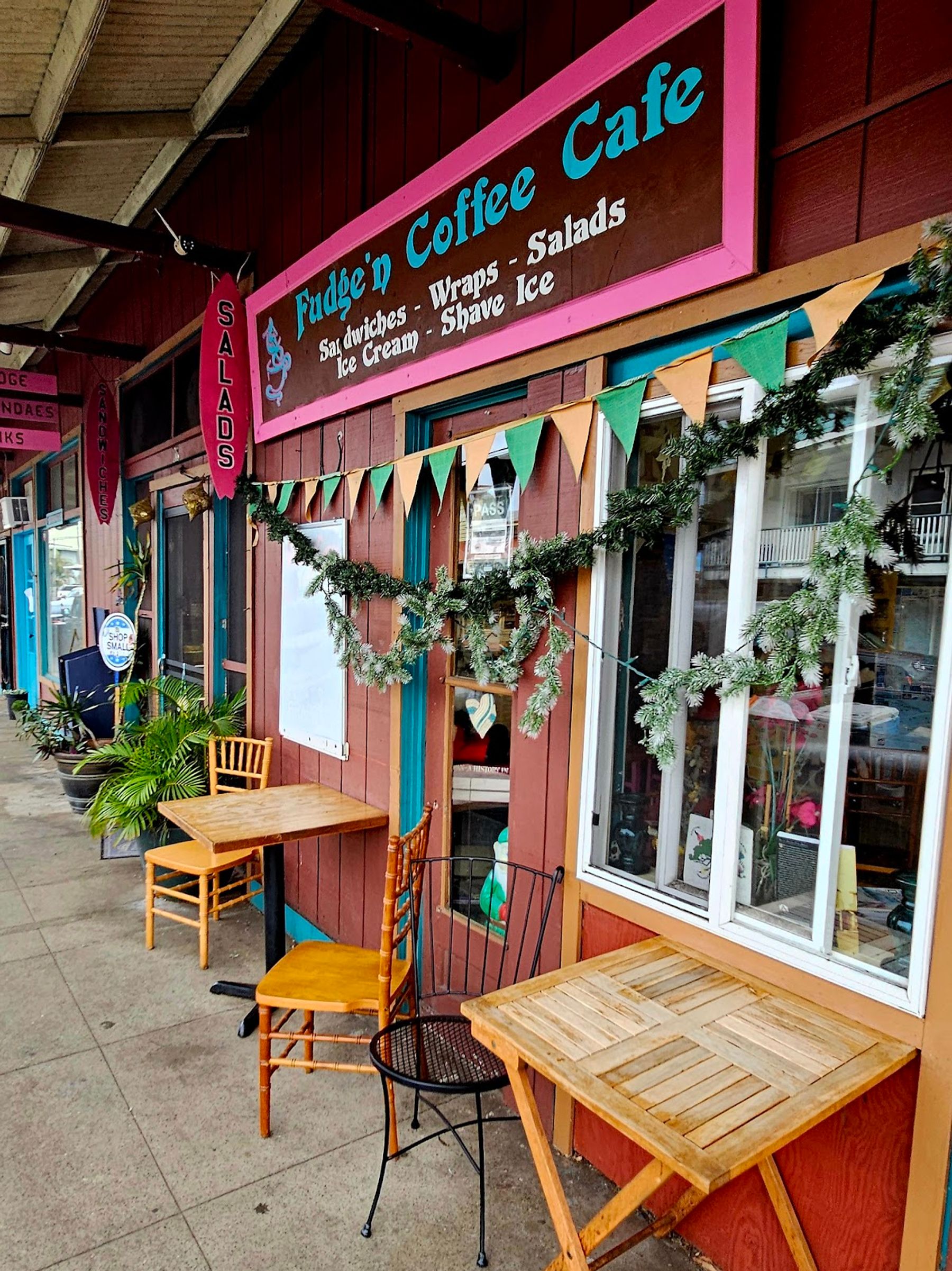 Photo 1 of Fudge'n Coffee Cafe in Honokaʻa, Big Island