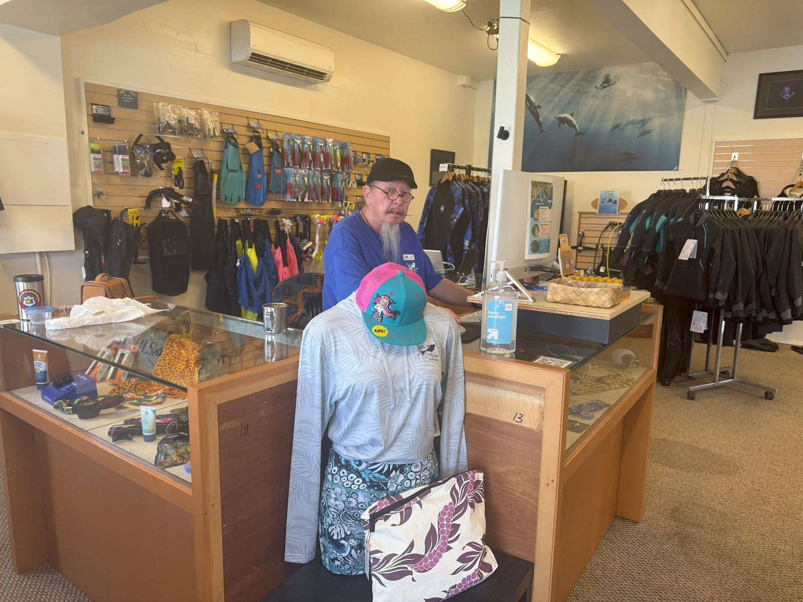 Photo 5 of Jack's Diving Locker (Harbor Store and Boat Trips) in Kailua-Kona, Big Island