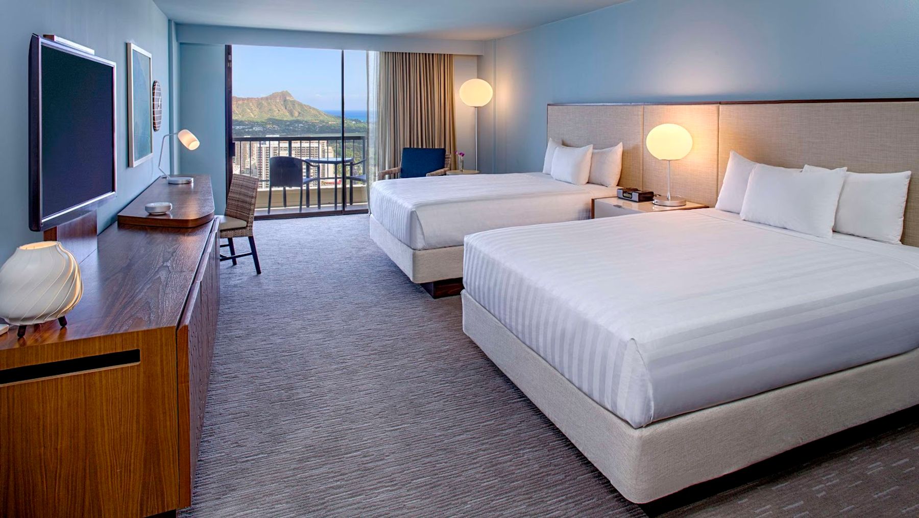Photo 2 of Hyatt Regency Waikiki Beach Resort and Spa in Waikīkī, Oahu
