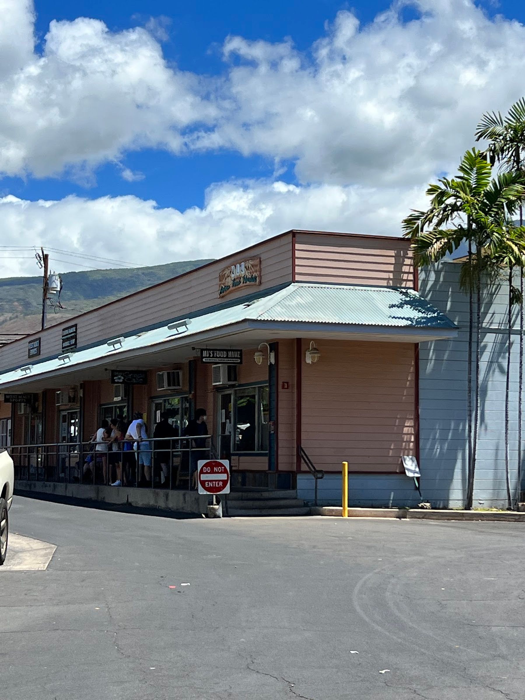 Photo 9 of 808 Grindz Cafe FoodTruck in Lāhainā, Maui