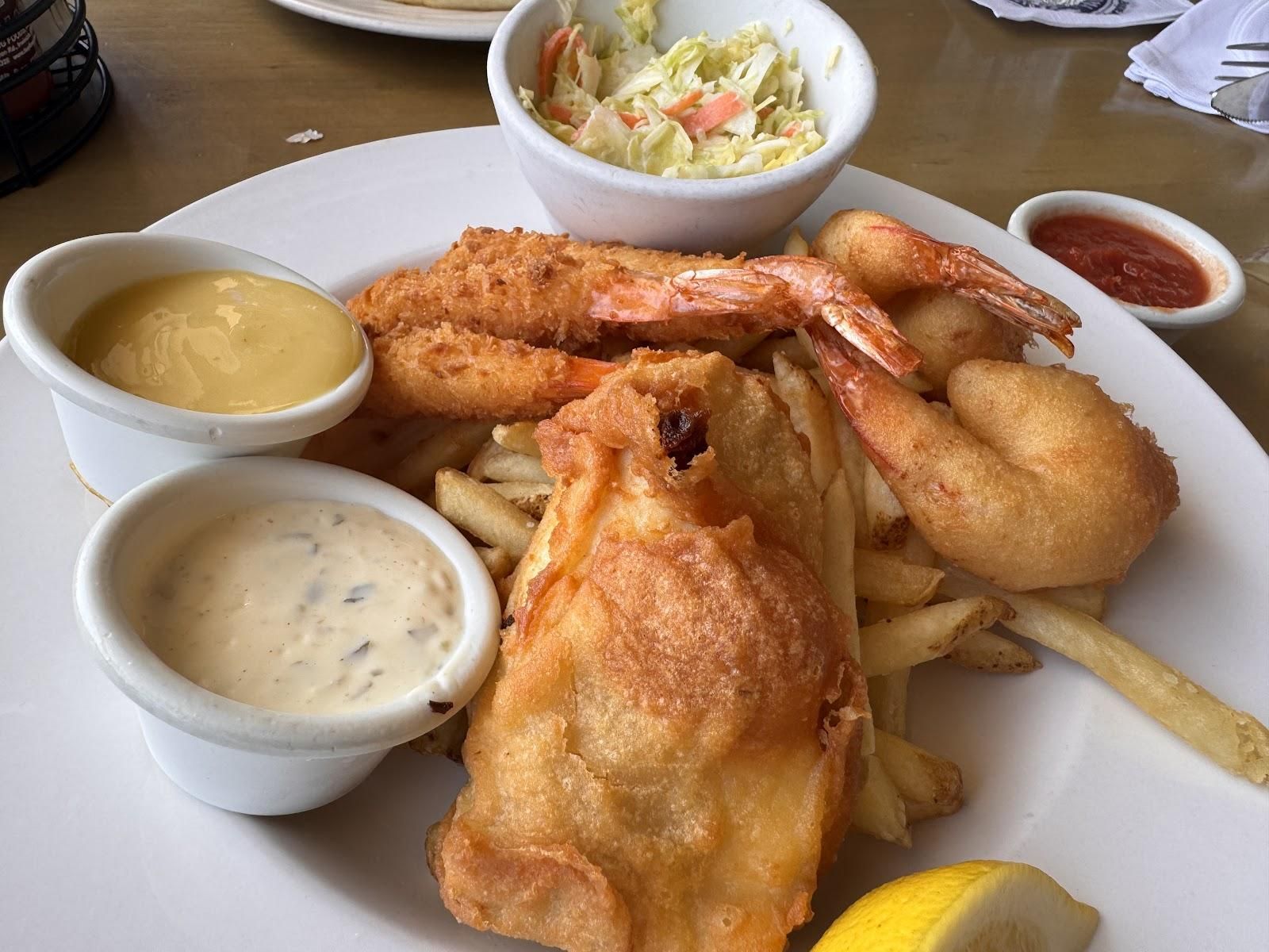 Brennecke's Beach Broiler restaurant in Poʻipū, Kaua‘i photo 8