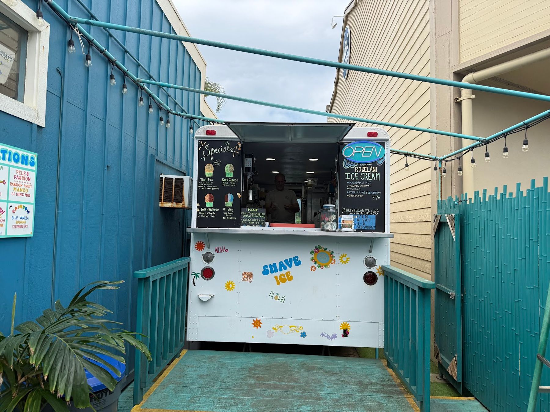 Honu Shave Ice restaurant in Kapaʻa, Kaua‘i photo 2