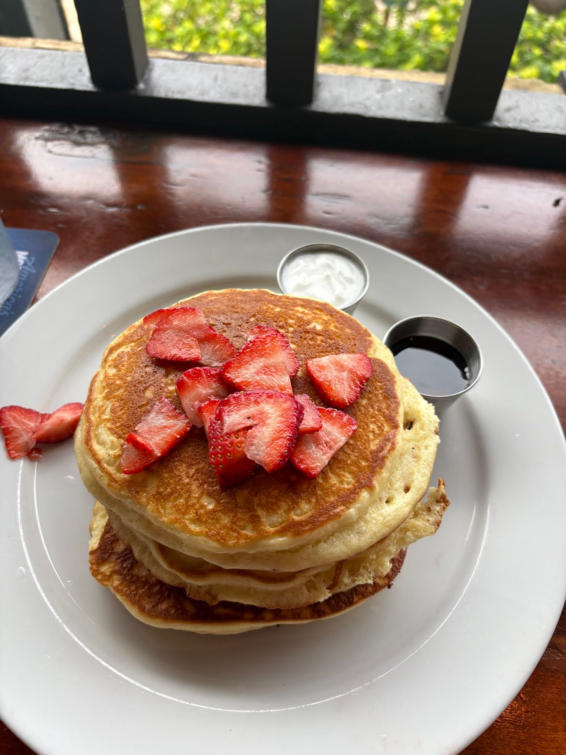 Photo 4 of Lulu's Waikiki in Waikīkī, Oahu