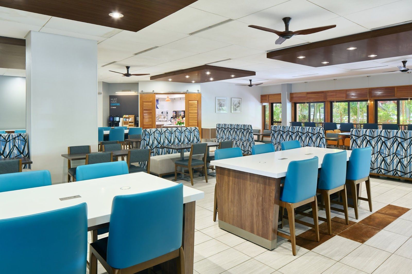 Photo 8 of Holiday Inn Express Waikiki by IHG in Waikīkī, Oahu