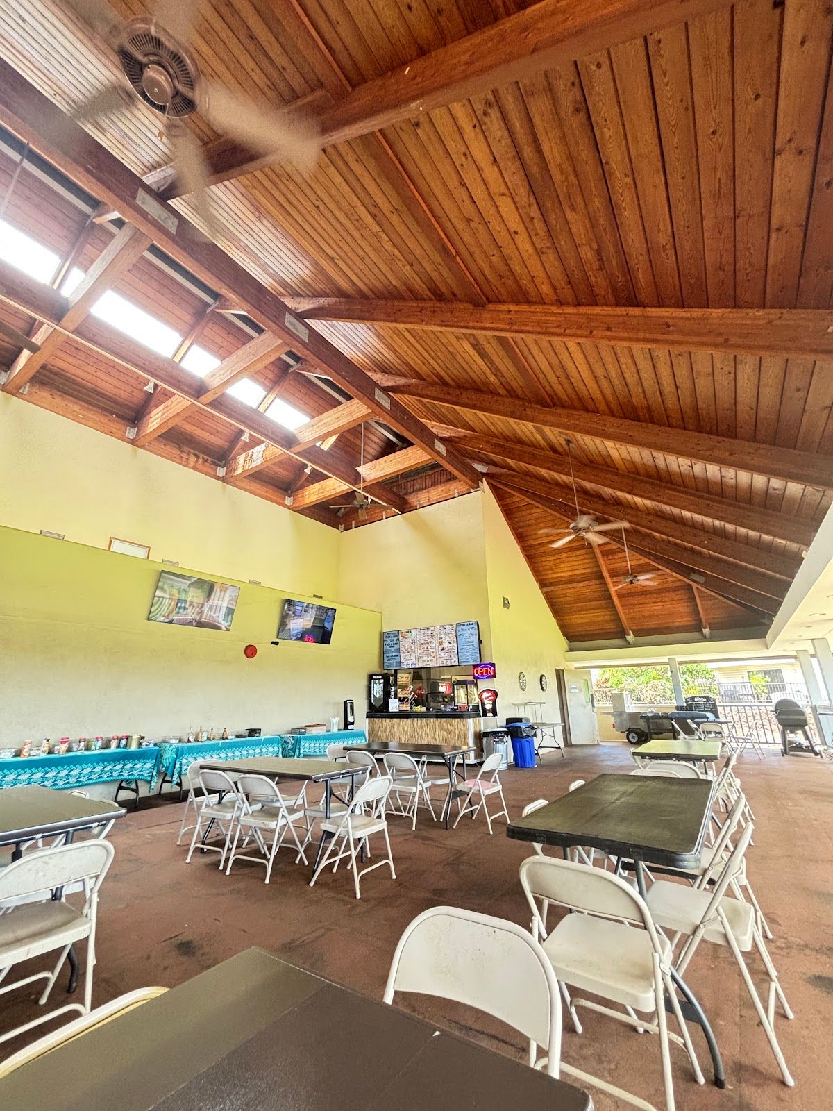 Photo 1 of Da Kane’s Kitchen in ʻEwa Beach, Oahu