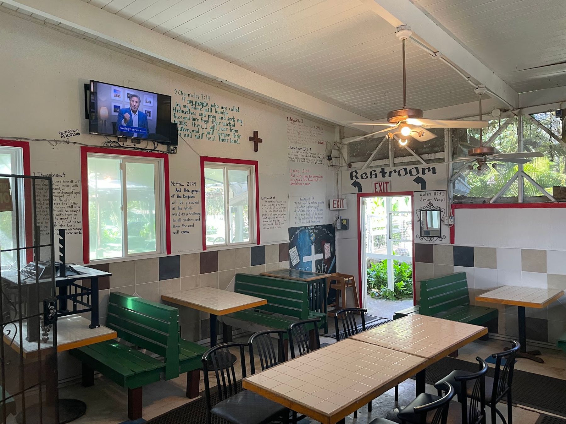 Photo 8 of Keneke's Grill at Punaluu in Kualoa & North Windward, Oahu