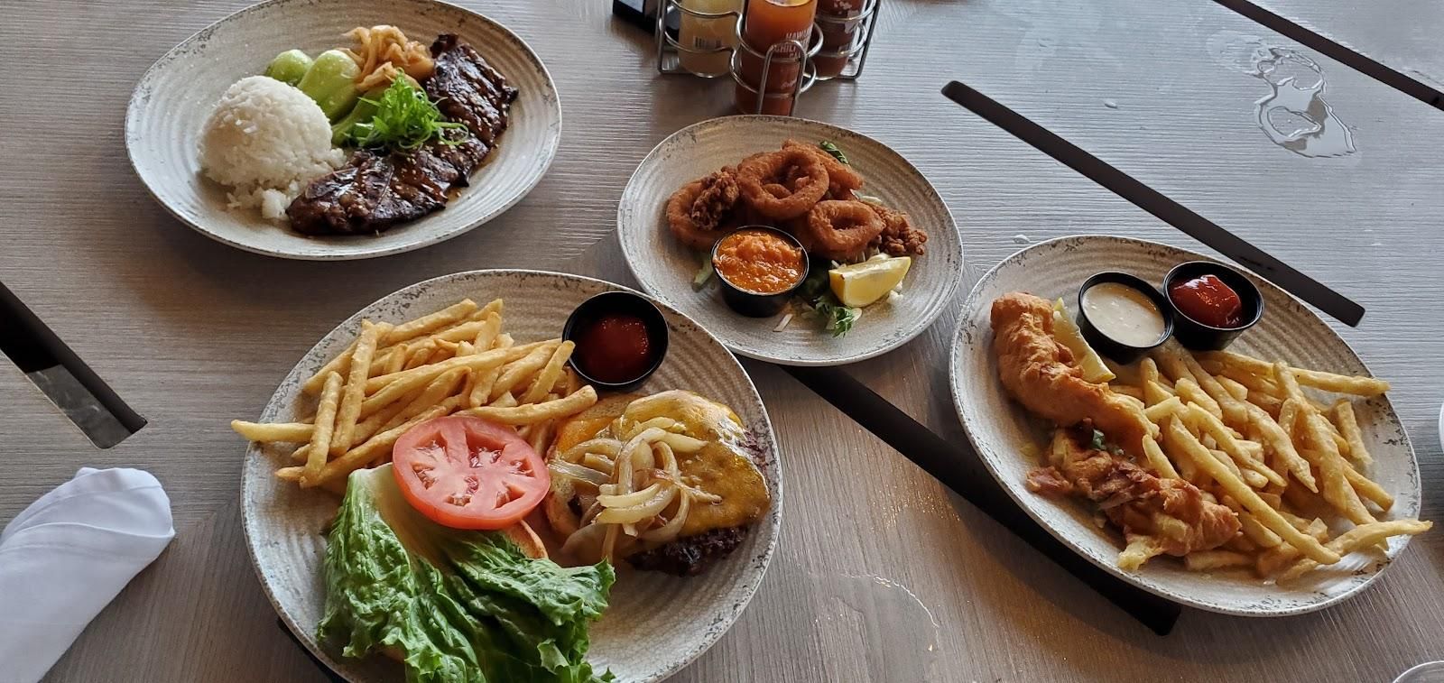 The Crooked Surf restaurant in Kapaʻa, Kaua‘i photo 2