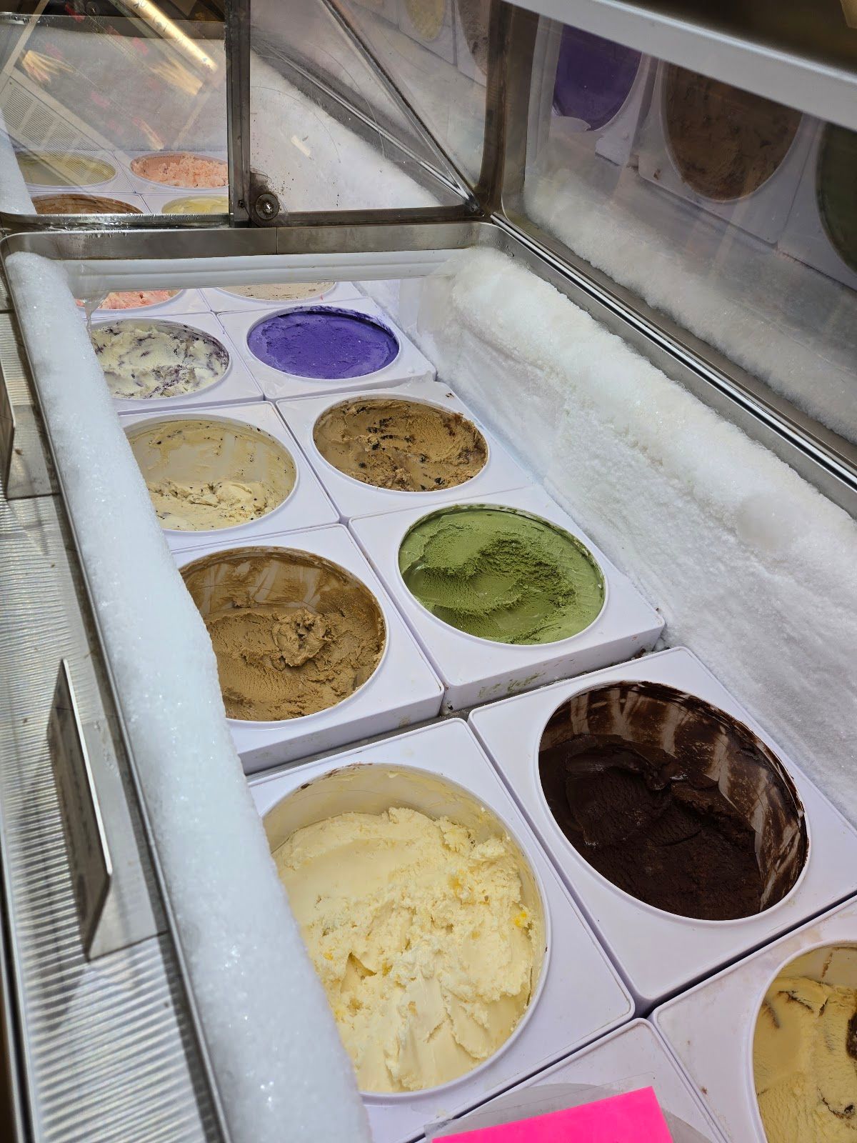 Photo 8 of Dave's Ice Cream at Aiea in Pearl City, Oahu