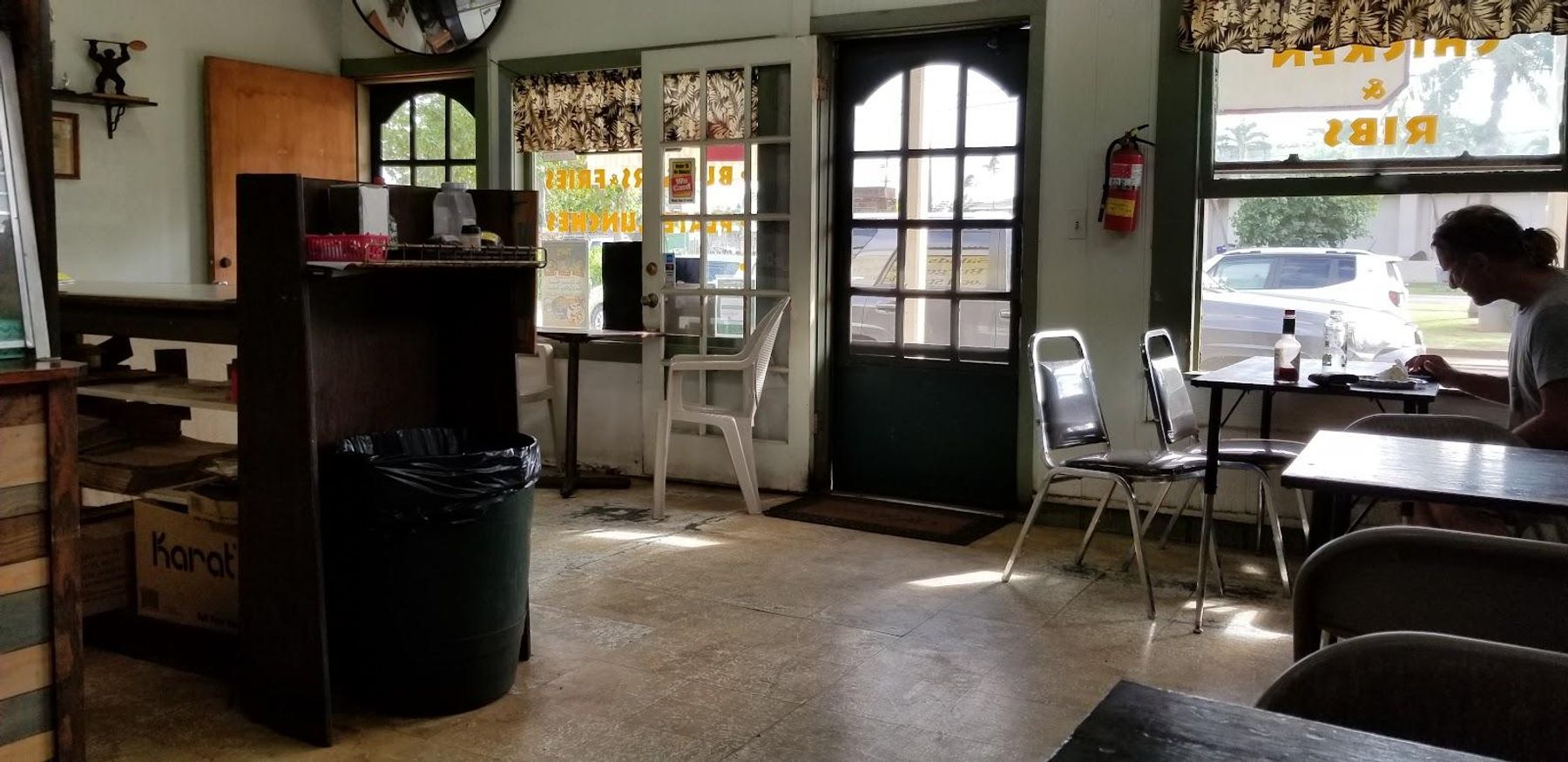 Da Booze Shop restaurant in Waimea, Kaua‘i photo 6