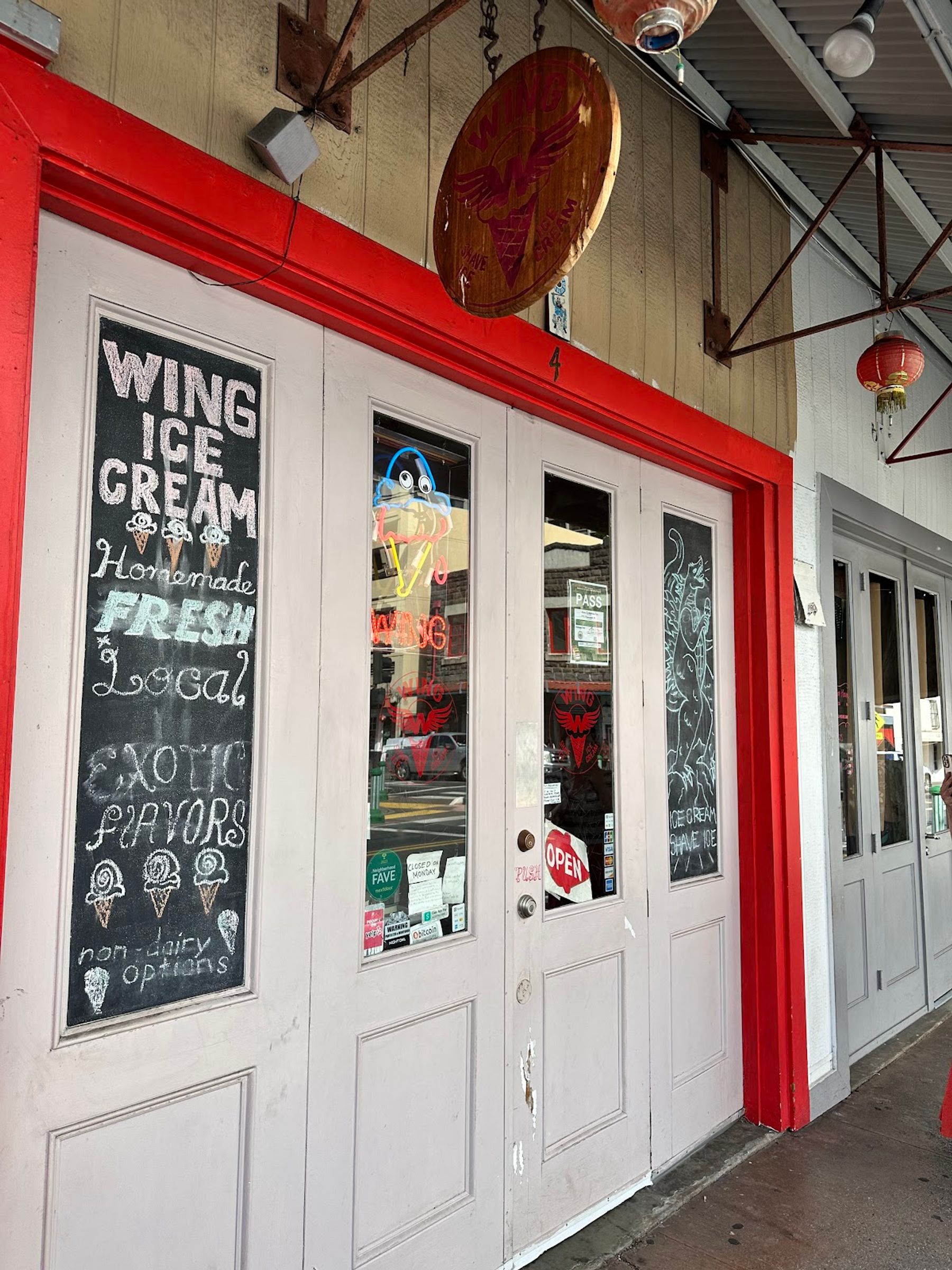 Photo 1 of Wing Ice Cream Parlor in Downtown, Chinatown & Kakaʻako, Oahu