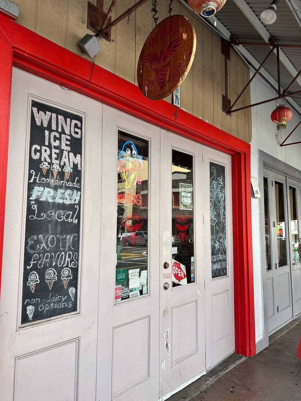 Photo 1 of Wing Ice Cream Parlor in Downtown, Chinatown & Kakaʻako, Oahu