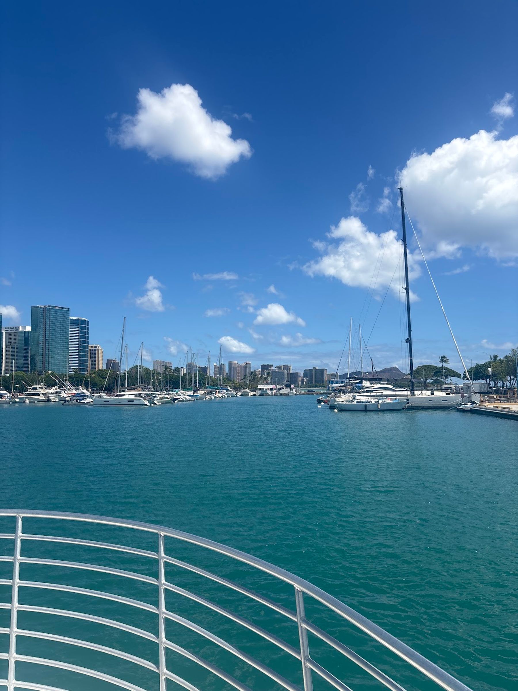 Photo 4 of Sunset Cruise Waikiki in Ala Moana & Mōʻiliʻili, Oahu
