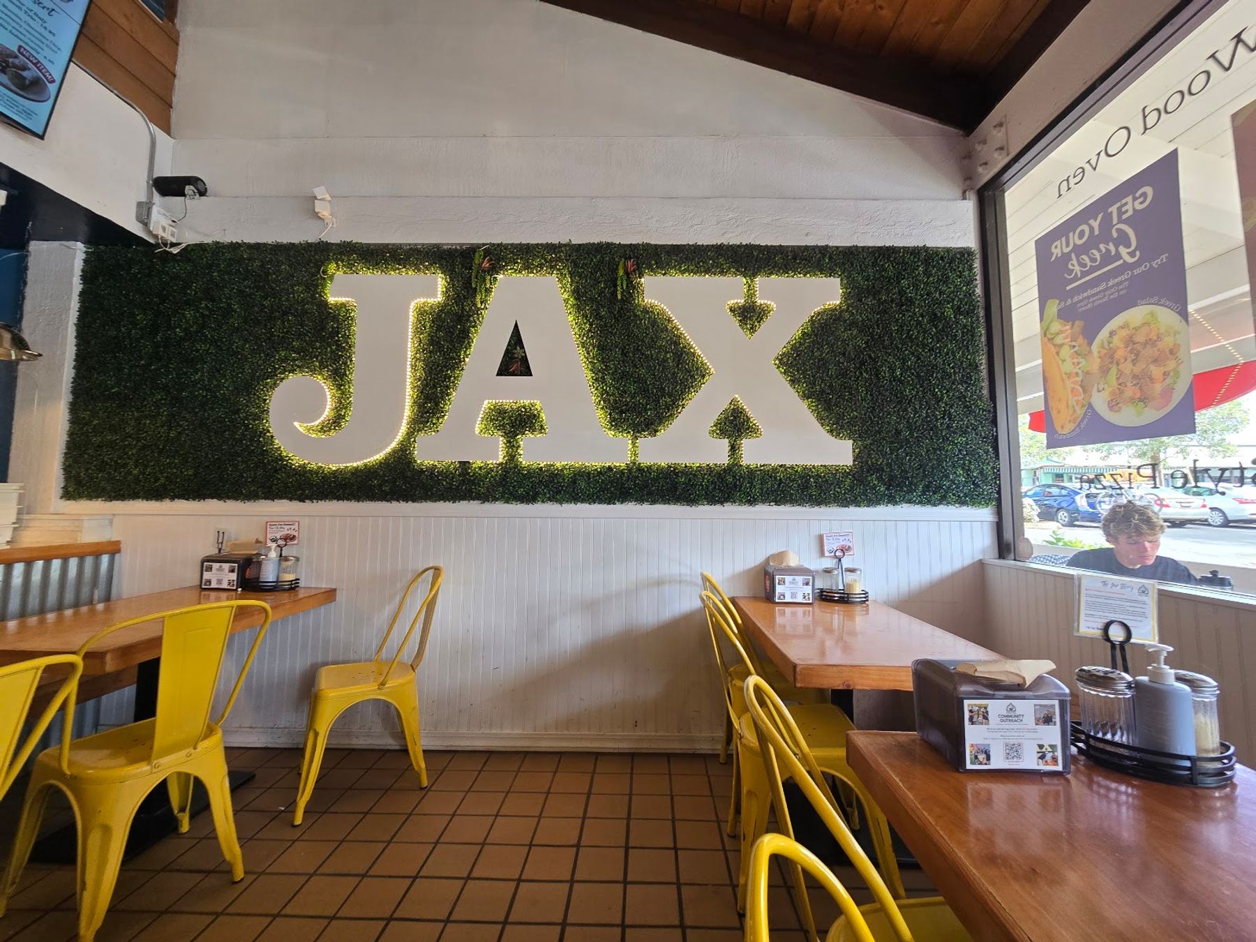 Photo 8 of Jax Wood Fired Pizza - Haleiwa Town in Haleʻiwa, Oahu