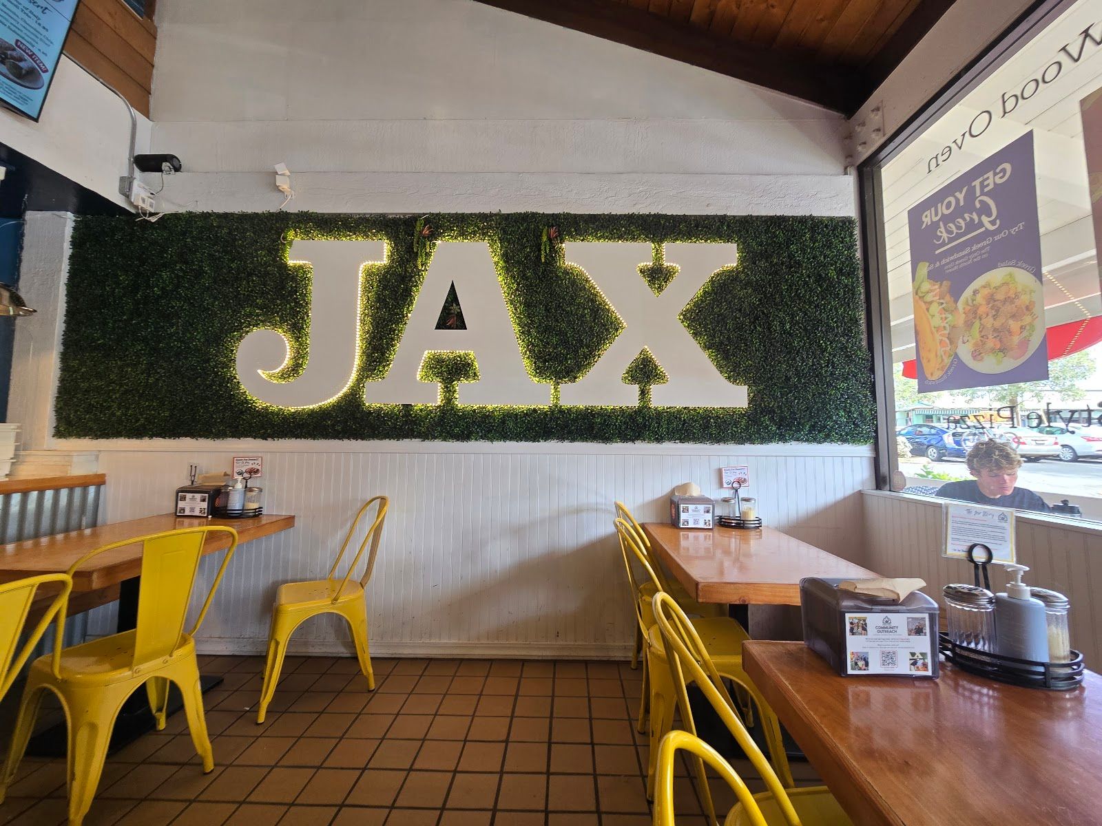 Photo 8 of Jax Wood Fired Pizza - Haleiwa Town in Haleʻiwa, Oahu
