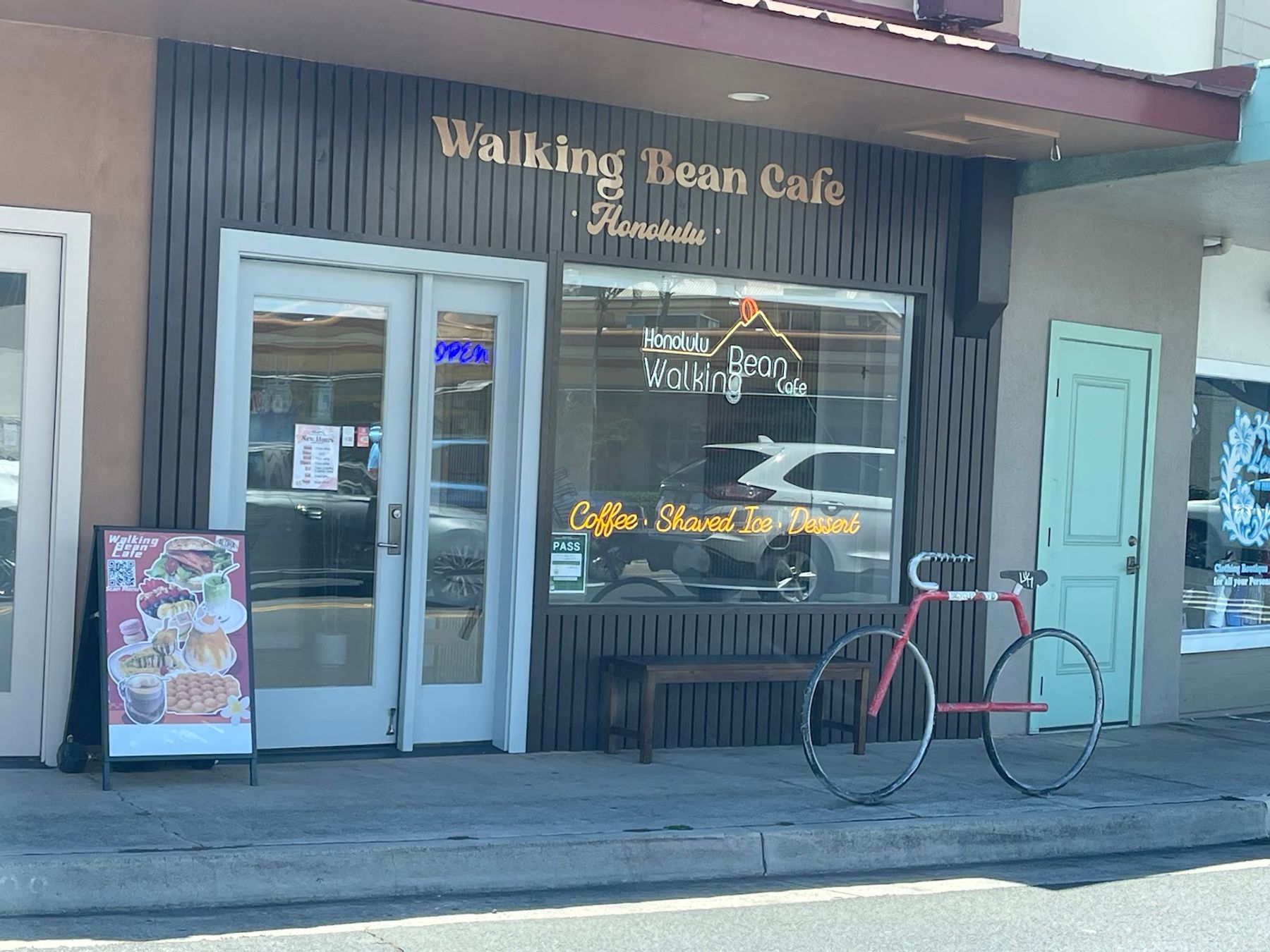 Photo 1 of Walking Bean Cafe (Coffee, Shaved Ice, Dessert) in Diamond Head & Kapahulu, Oahu