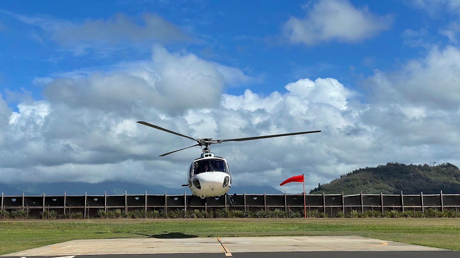 Island Helicopters Kauai in Lihue, Kaua‘i photo 4