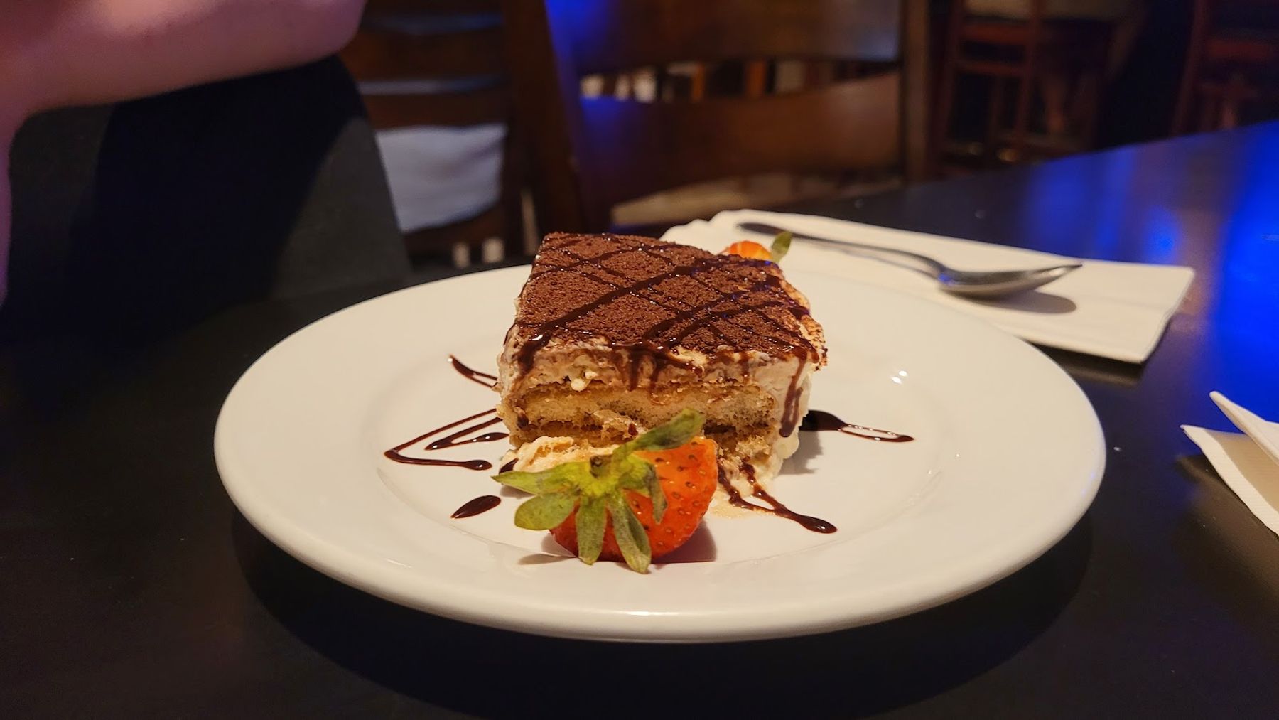 Photo 8 of Mezzo Bistro & Bar in Diamond Head & Kapahulu, Oahu