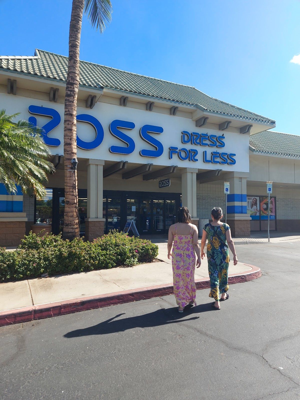 Photo 1 of Piilani Village Shopping Center in Kīhei, Maui