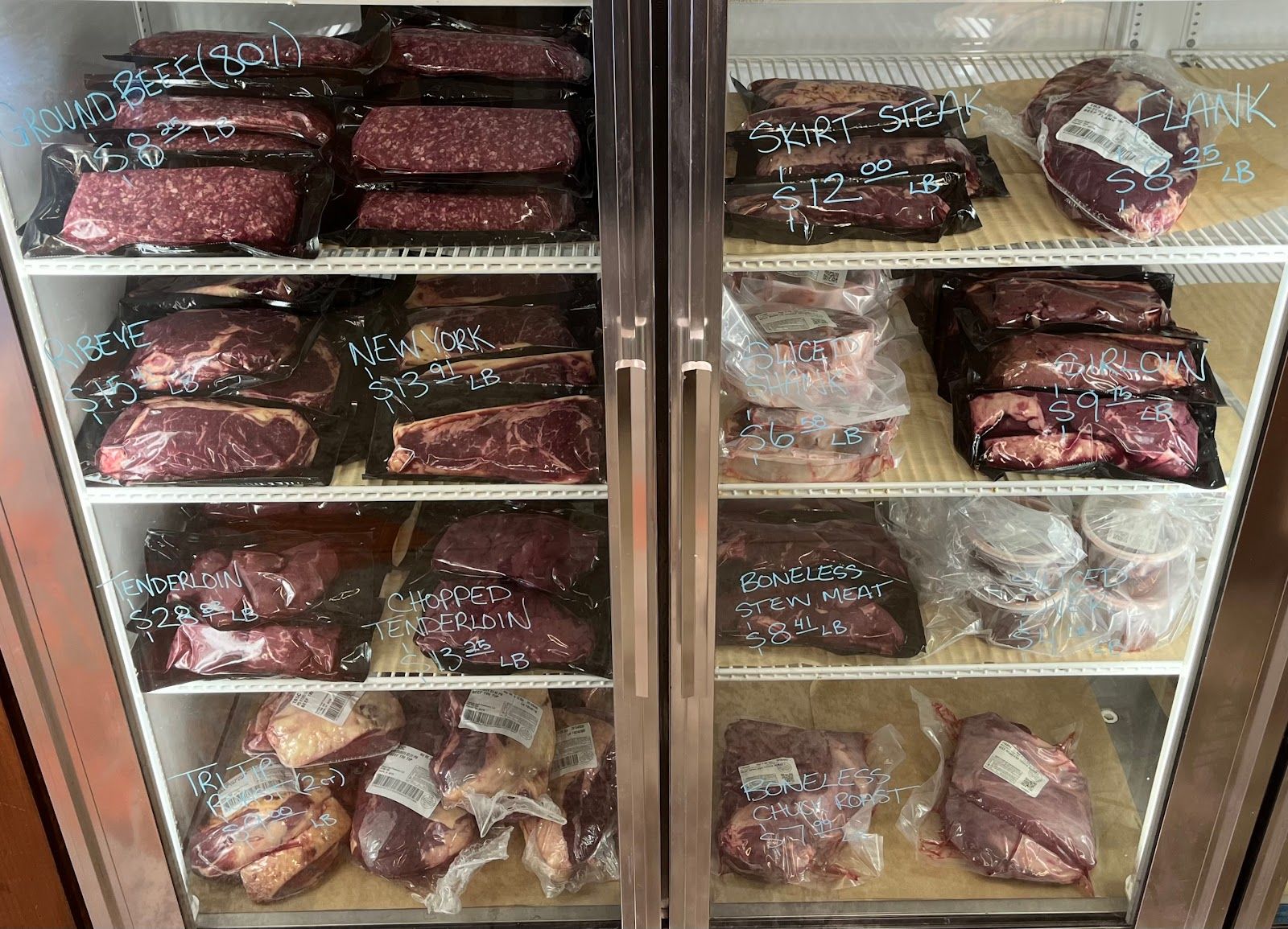 Photo 1 of Honokaʻa Country Market in Honokaʻa, Big Island
