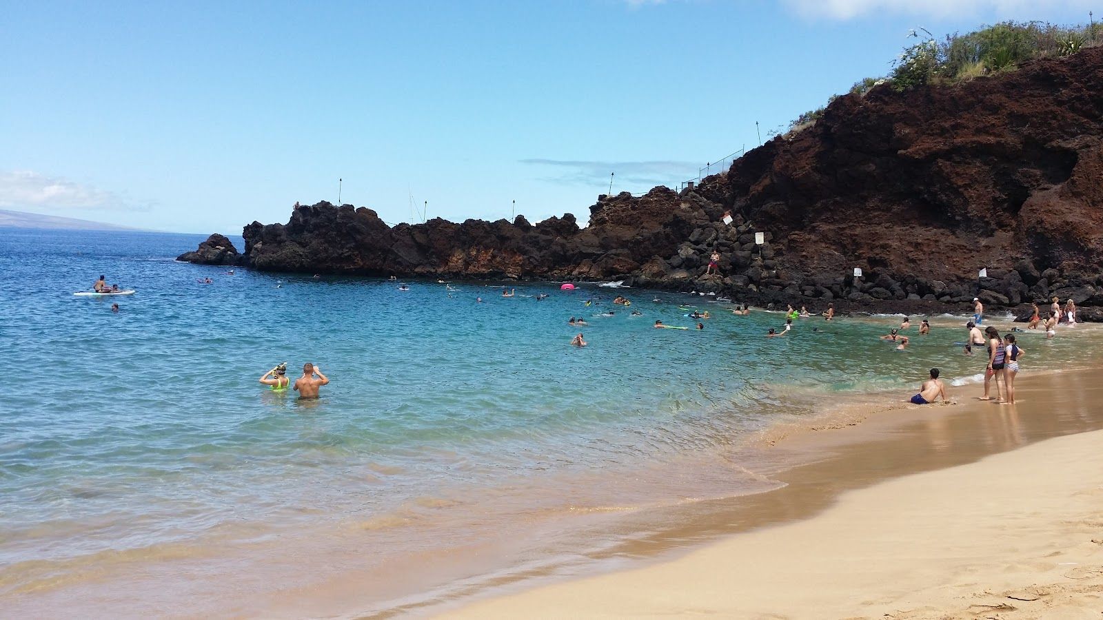 Photo 2 of Black Rock Beach in Kāʻanapali, Maui