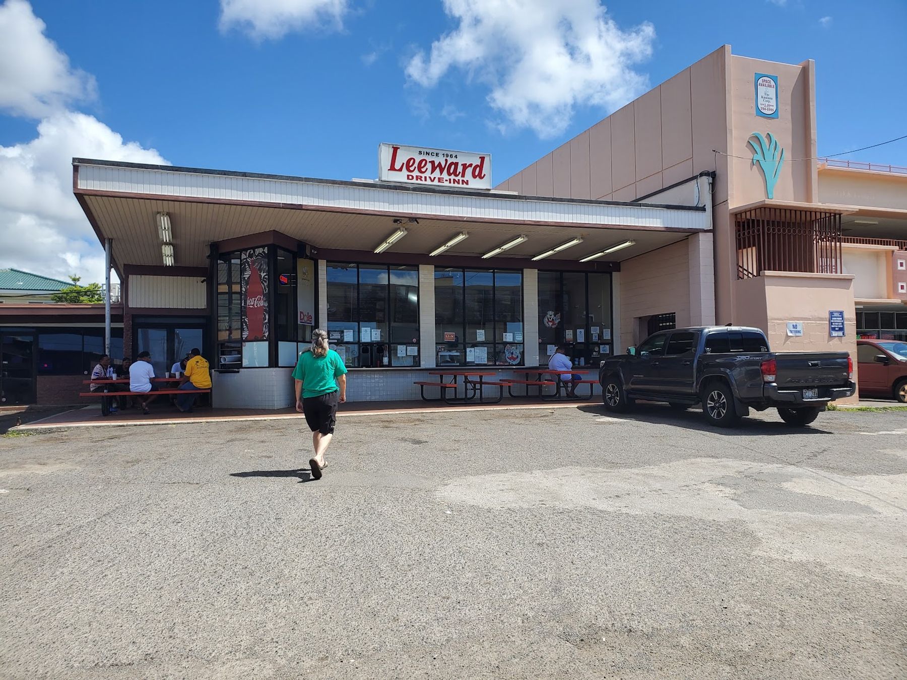 Photo 1 of Leeward Drive-Inn in Waipahu & Kunia, Oahu