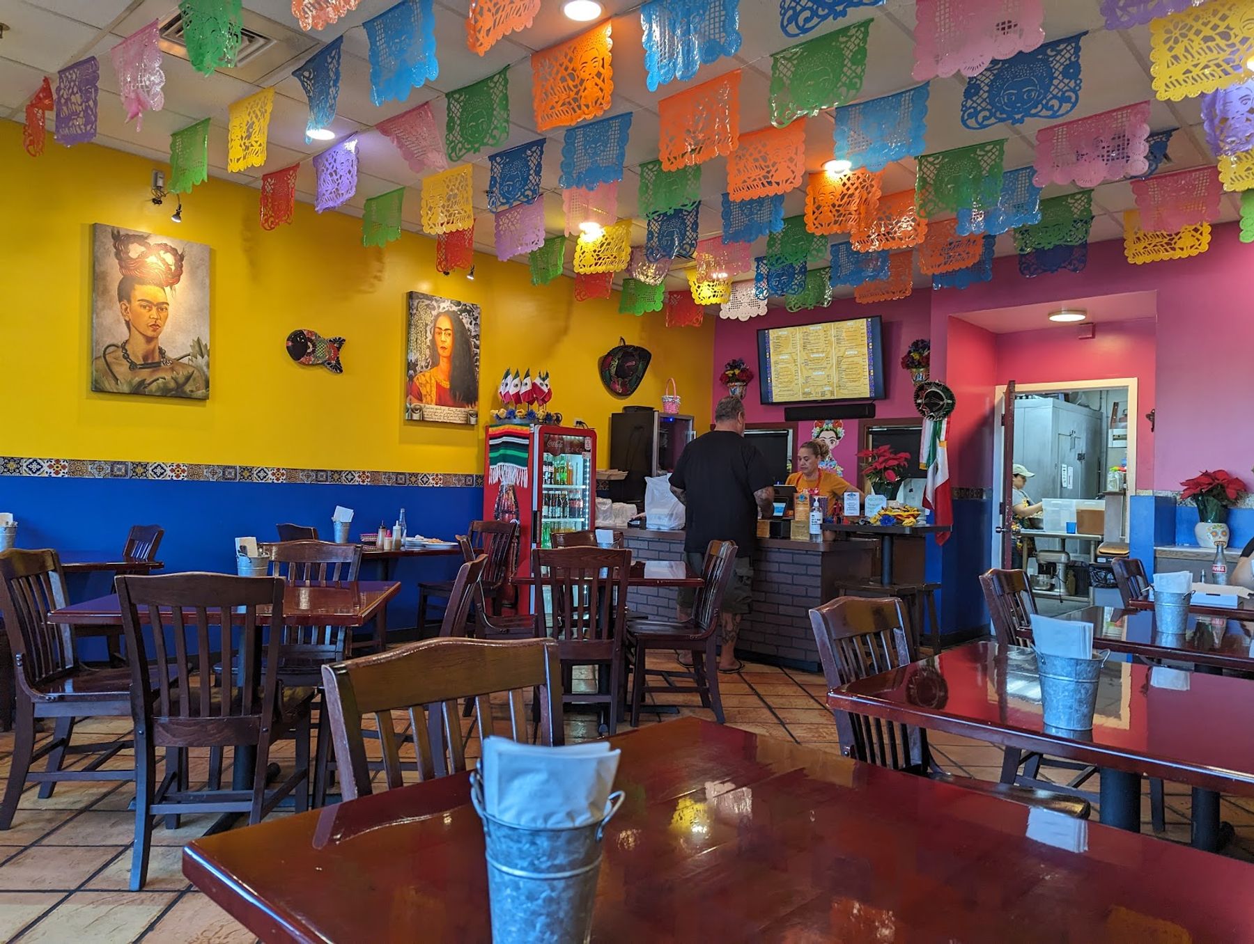 Photo 9 of Frida's Hawaii in ʻEwa Beach, Oahu