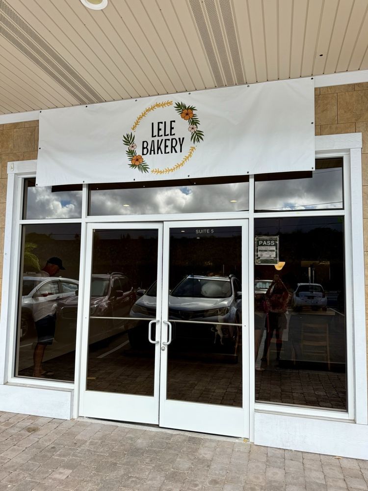 Photo 1 of Lele's Bakery & Restaurant in Kailua-Kona, Big Island