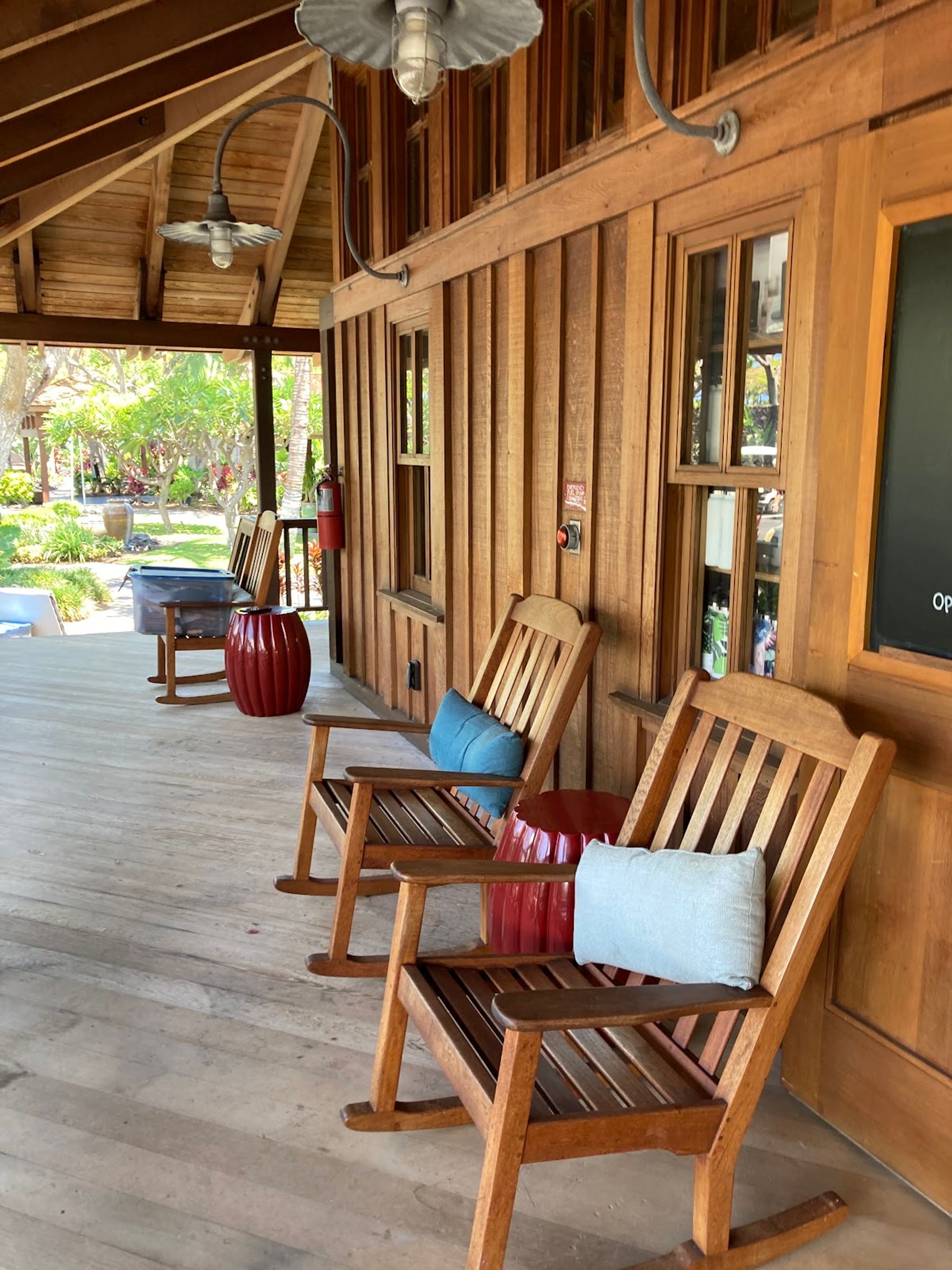 Photo 4 of Hualalai Trading Company in Kailua-Kona, Big Island