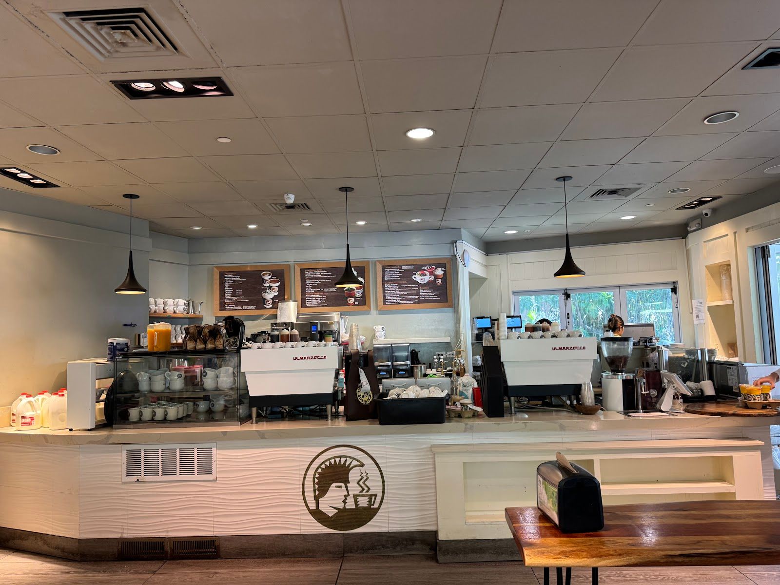 Photo 10 of Island Vintage Coffee Waikiki in Waikīkī, Oahu