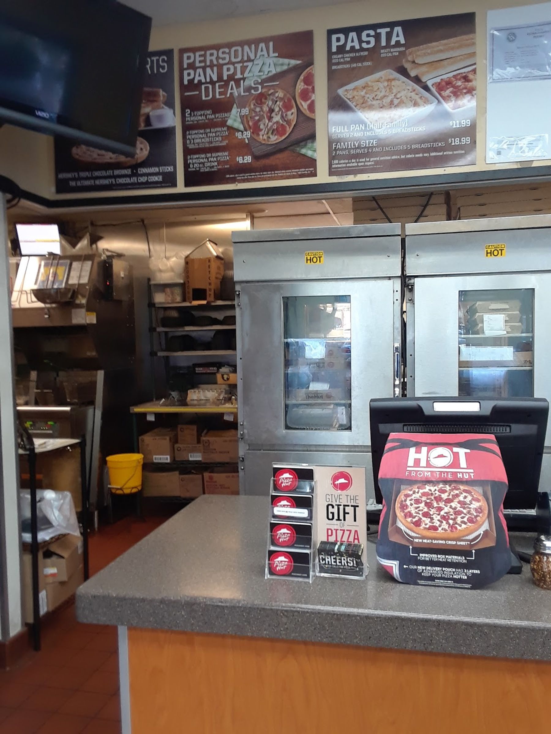 Photo 4 of Pizza Hut in Pāhoa, Big Island