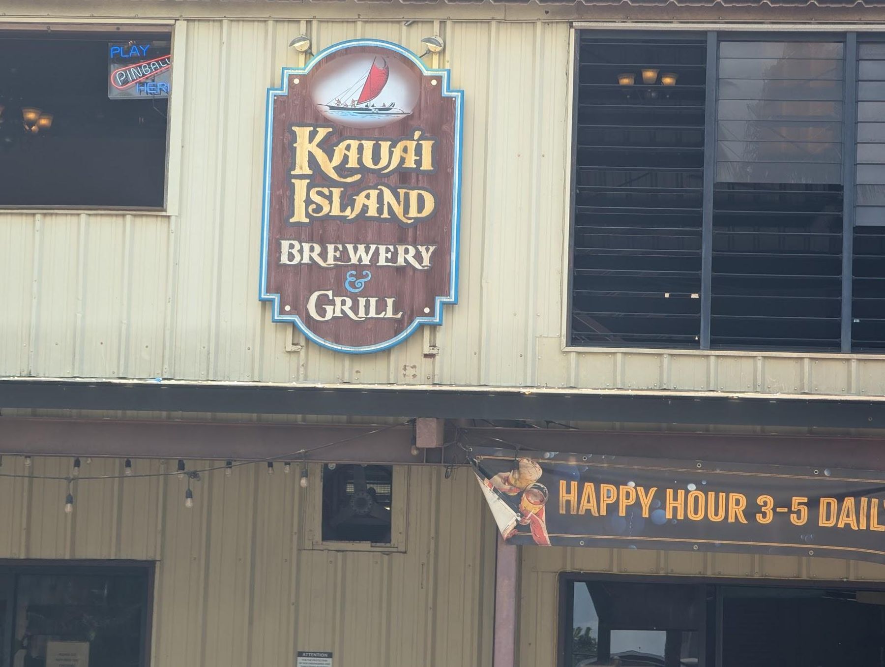 Kauai Island Brewing Eleele restaurant in Eleele, Kaua‘i photo 2