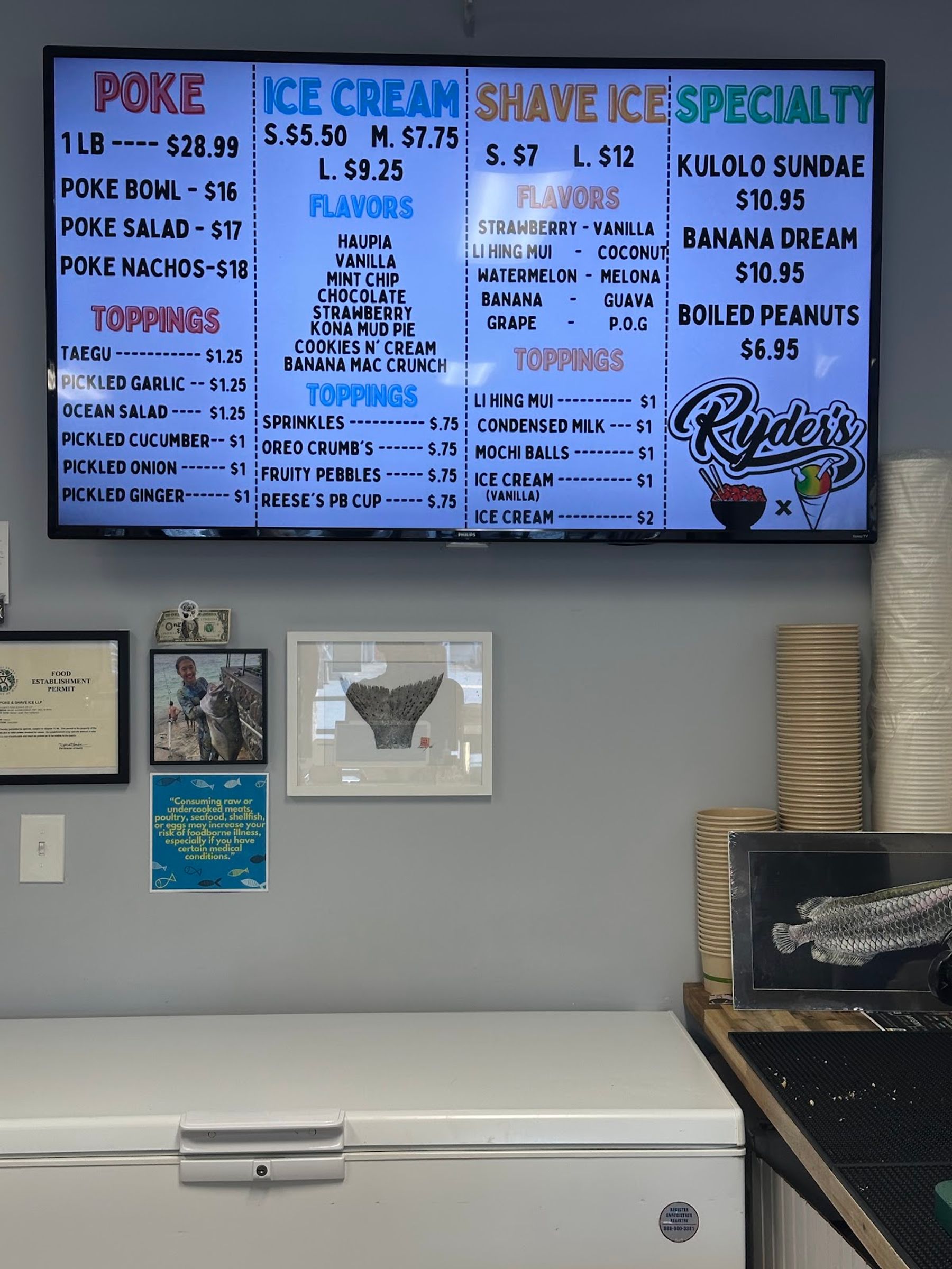 Photo 8 of Ryder's Poke And Shave Ice in Pearl Harbor & ʻAiea, Oahu