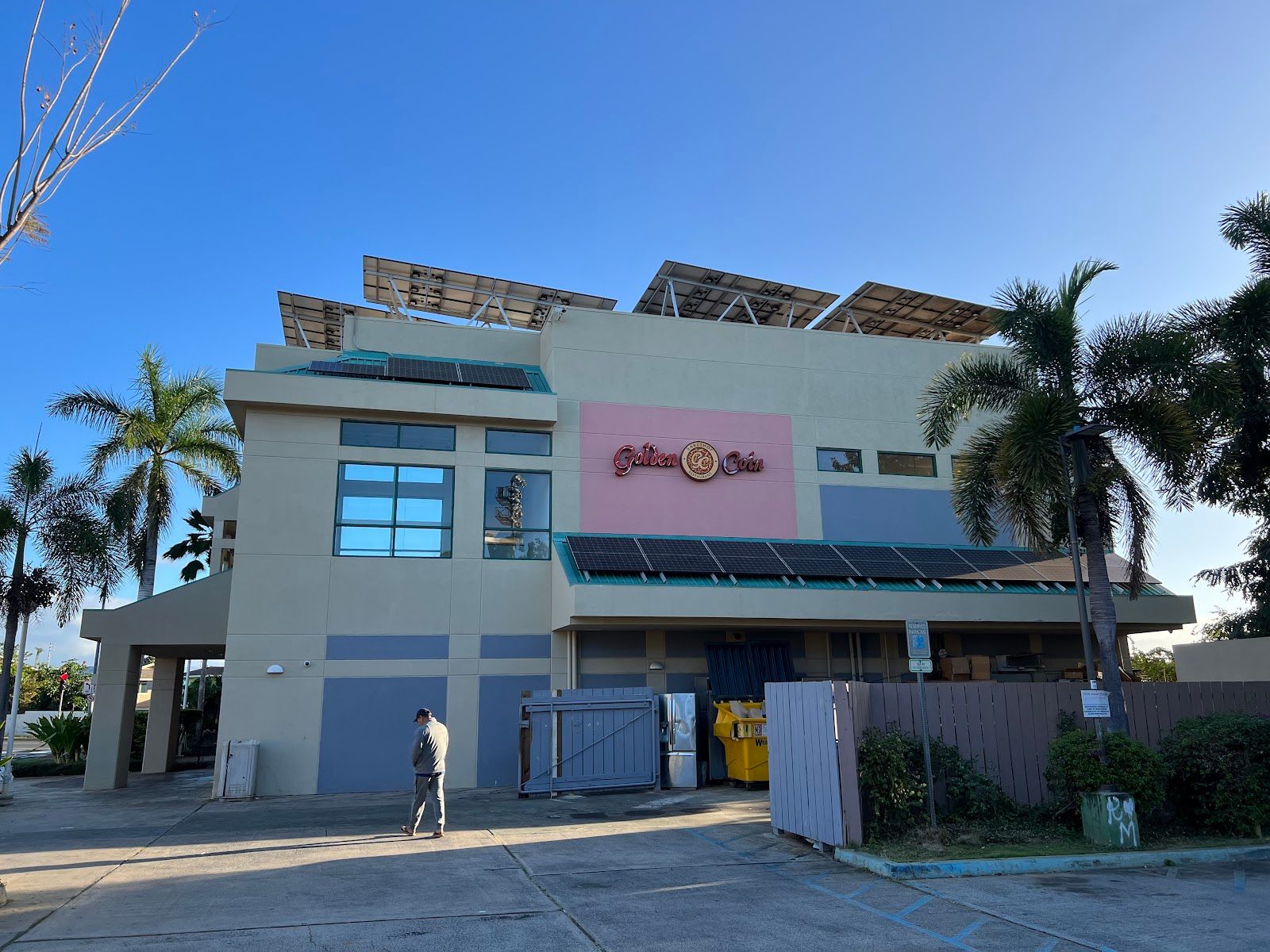 Photo 4 of Golden Coin Bake Shop in Waipahu & Kunia, Oahu