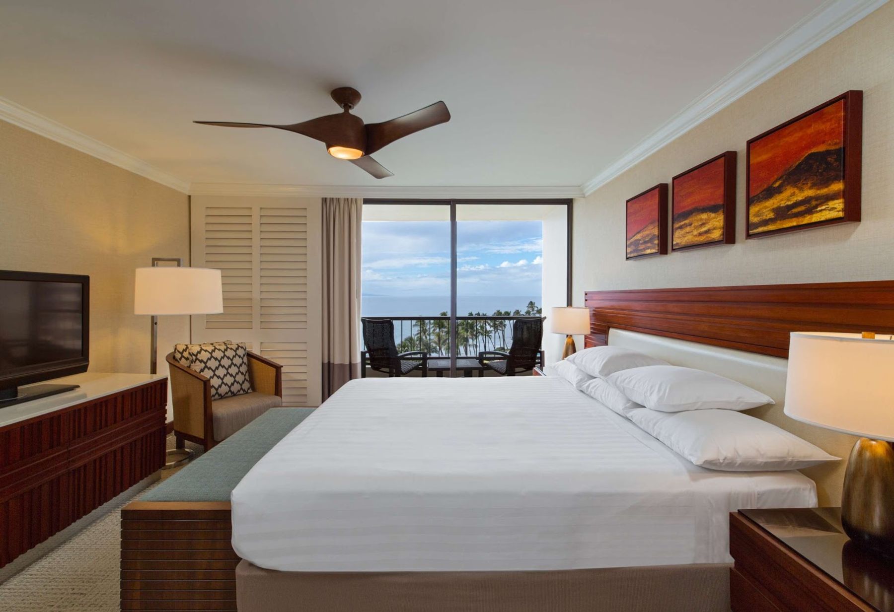 Photo 2 of Hyatt Regency Maui Resort and Spa in Kāʻanapali, Maui