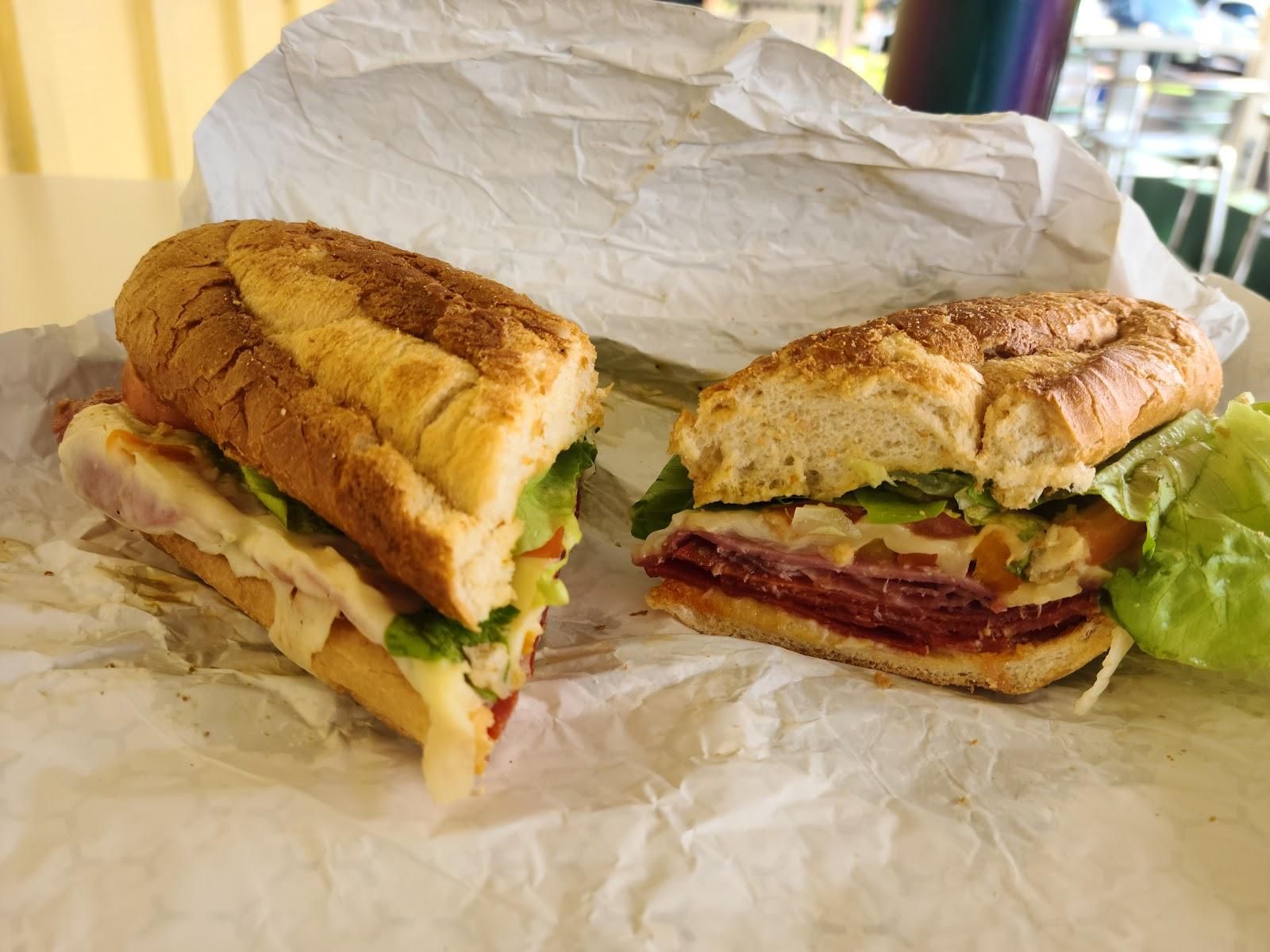 Sandwich Isle restaurant in Princeville, Kaua‘i photo 3