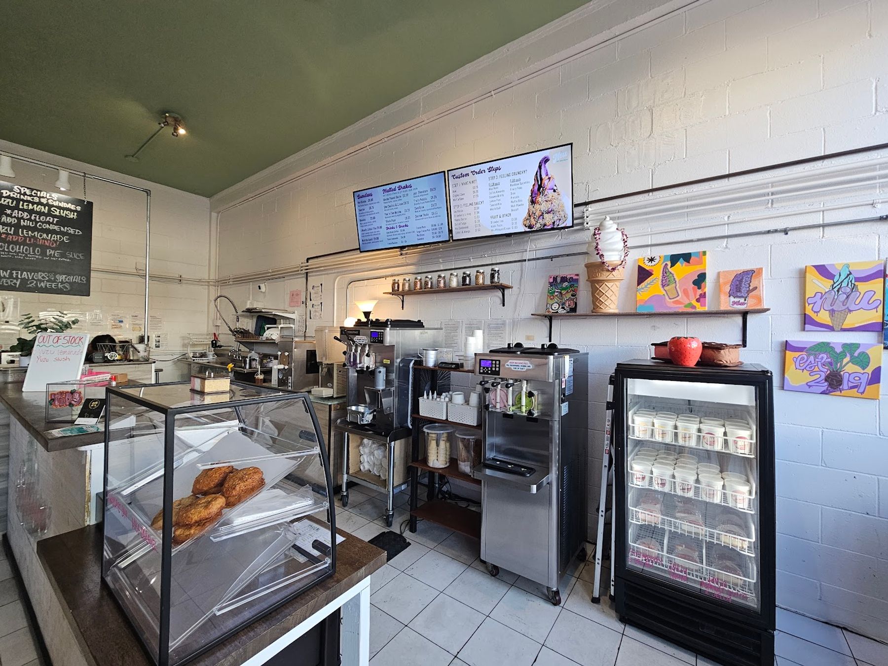 Photo 8 of Niu Soft Serve Parlour in Ala Moana & Mōʻiliʻili, Oahu