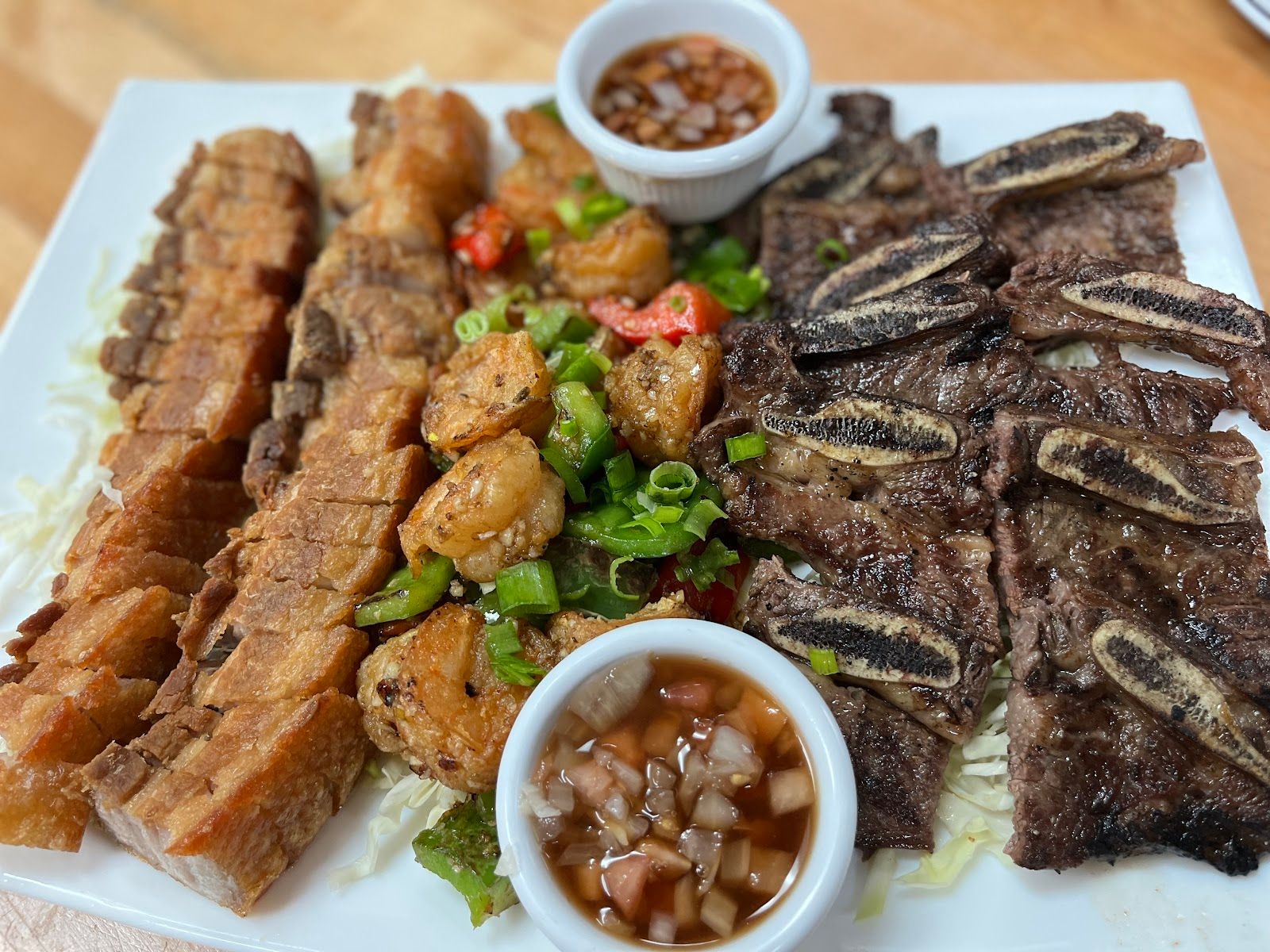 Photo 2 of East Side Bar & Grill in Kāneʻohe, Oahu