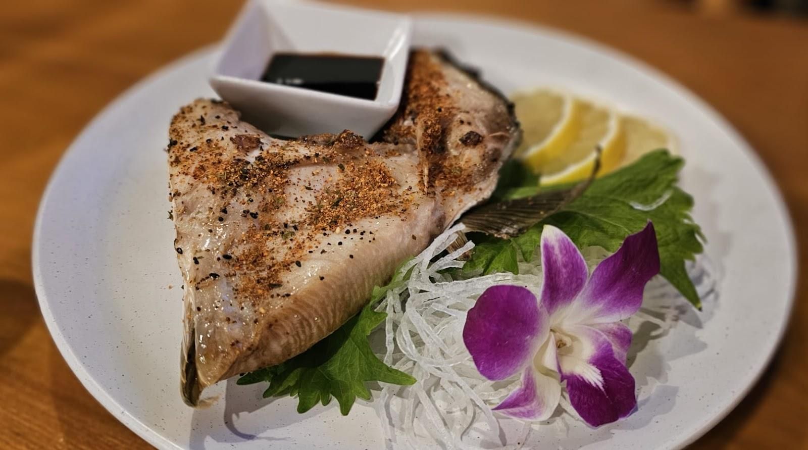 Sensei Sushi Bar & Grill restaurant in Kapaʻa, Kaua‘i photo 2