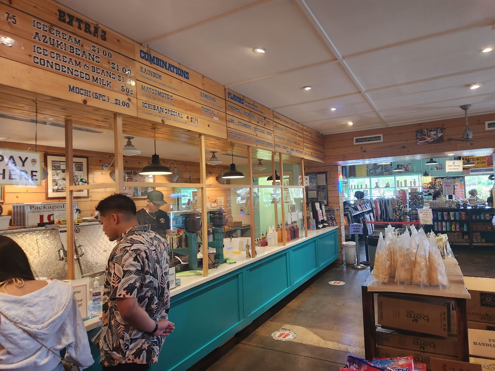 Photo 7 of Haleʻiwa Town Center in Haleʻiwa, Oahu