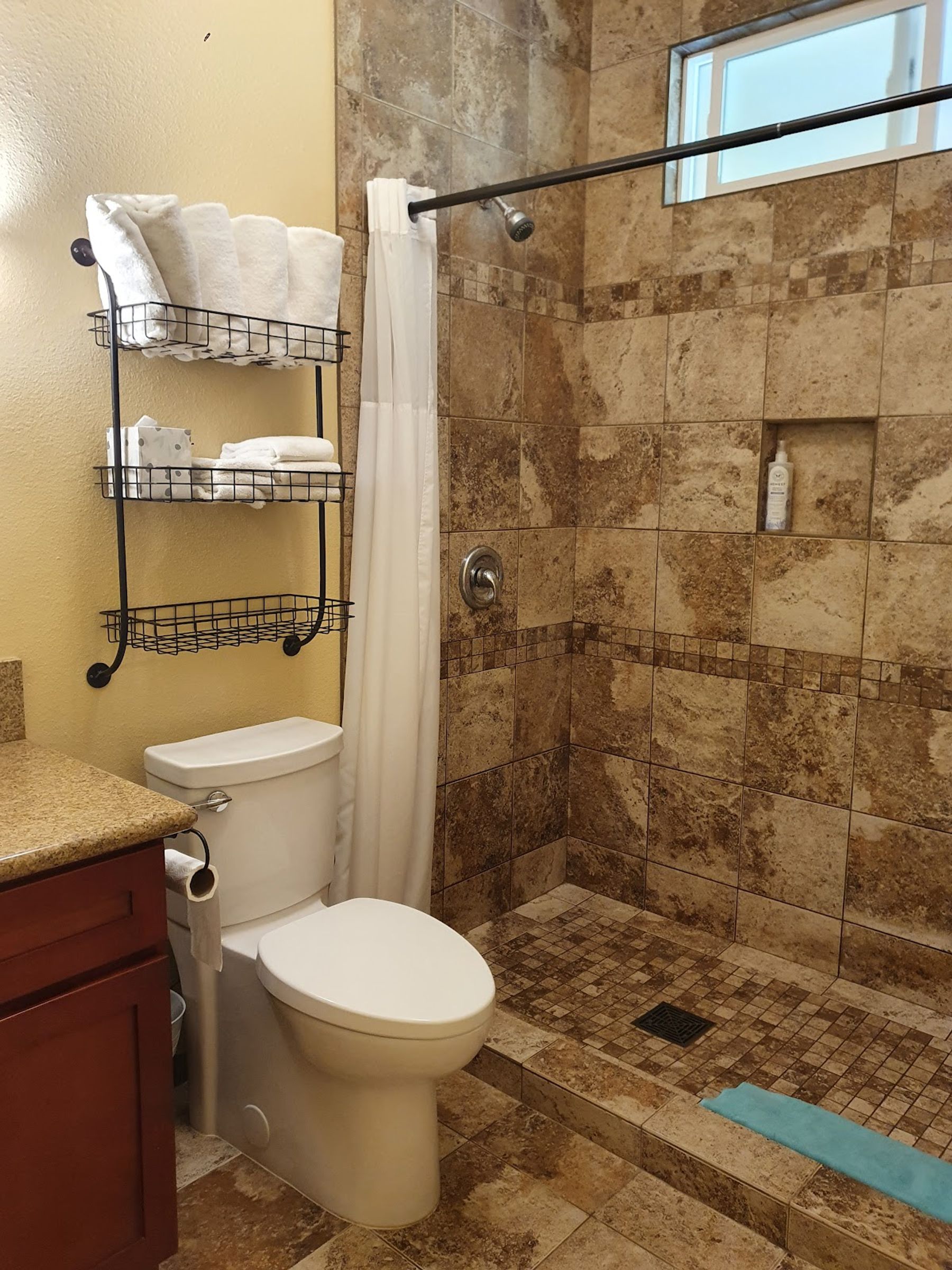 Photo 3 of Mahana House Country Inn in Greater Hilo, Big-island